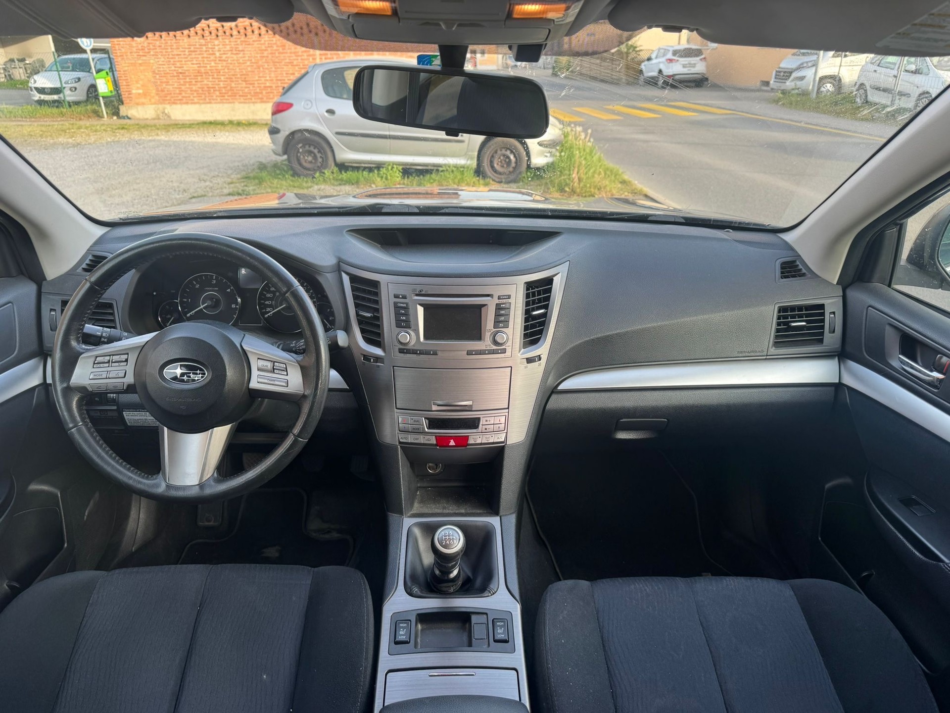 SUBARU Outback 2.0D Swiss AWD-image-6