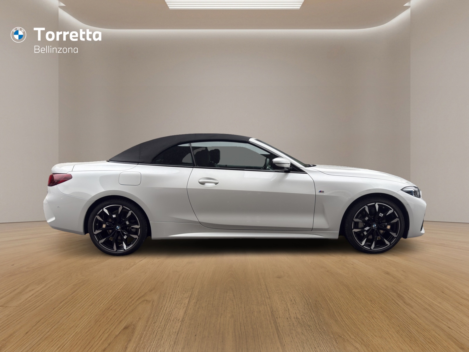 BMW 430i xDrive Cabriolet M Sport Steptronic-image-5