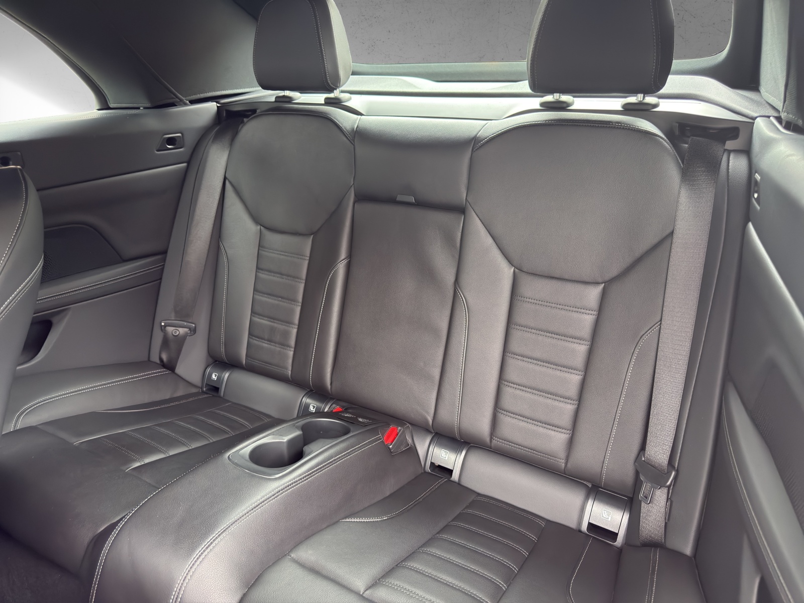 BMW 430i xDrive Cabriolet M Sport Steptronic-image-16