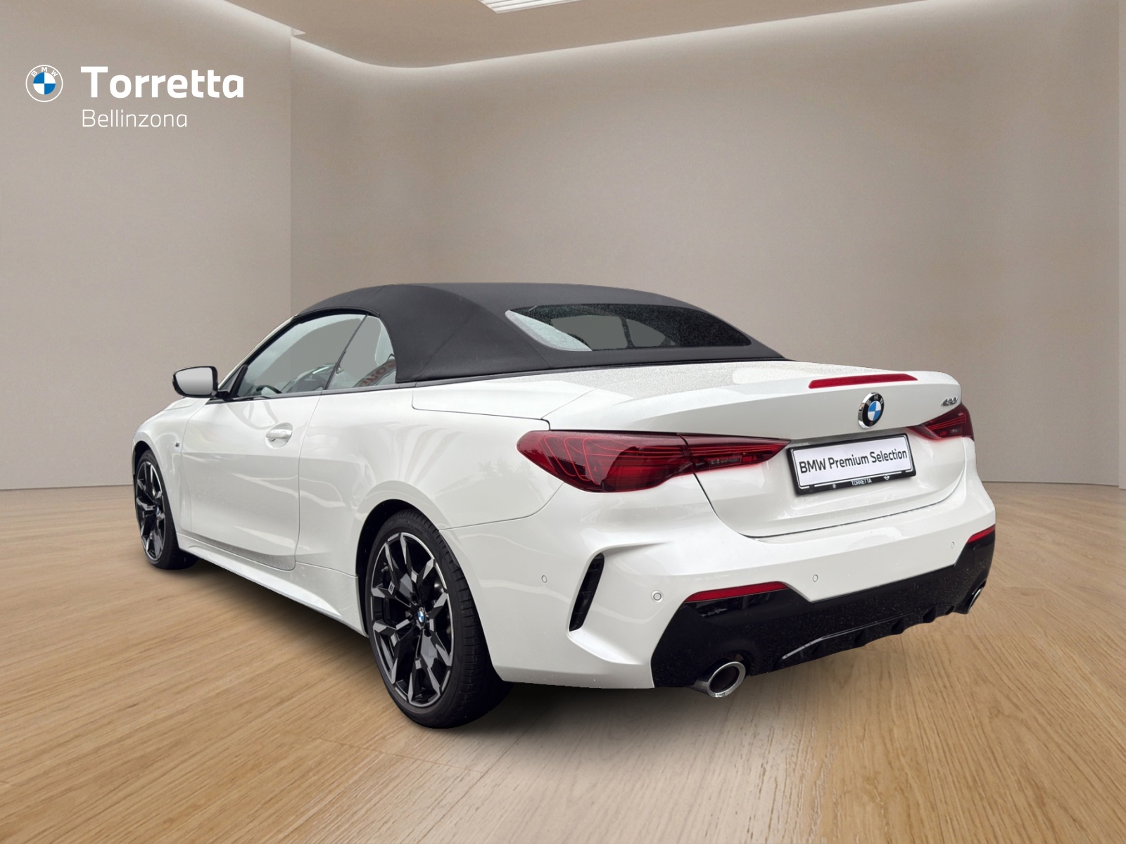 BMW 430i xDrive Cabriolet M Sport Steptronic-image-2