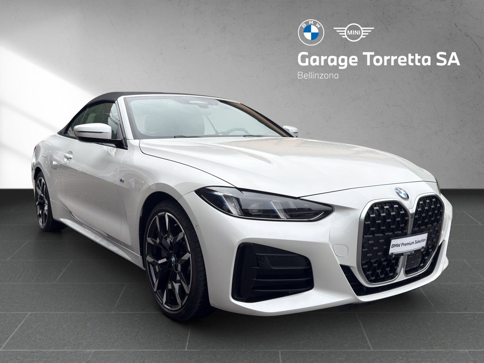 BMW 430i xDrive Cabriolet M Sport Steptronic-image-6