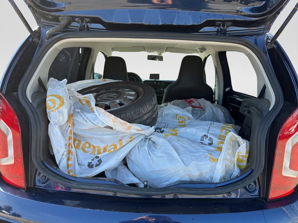 VW Up 1.0 move up-image-12