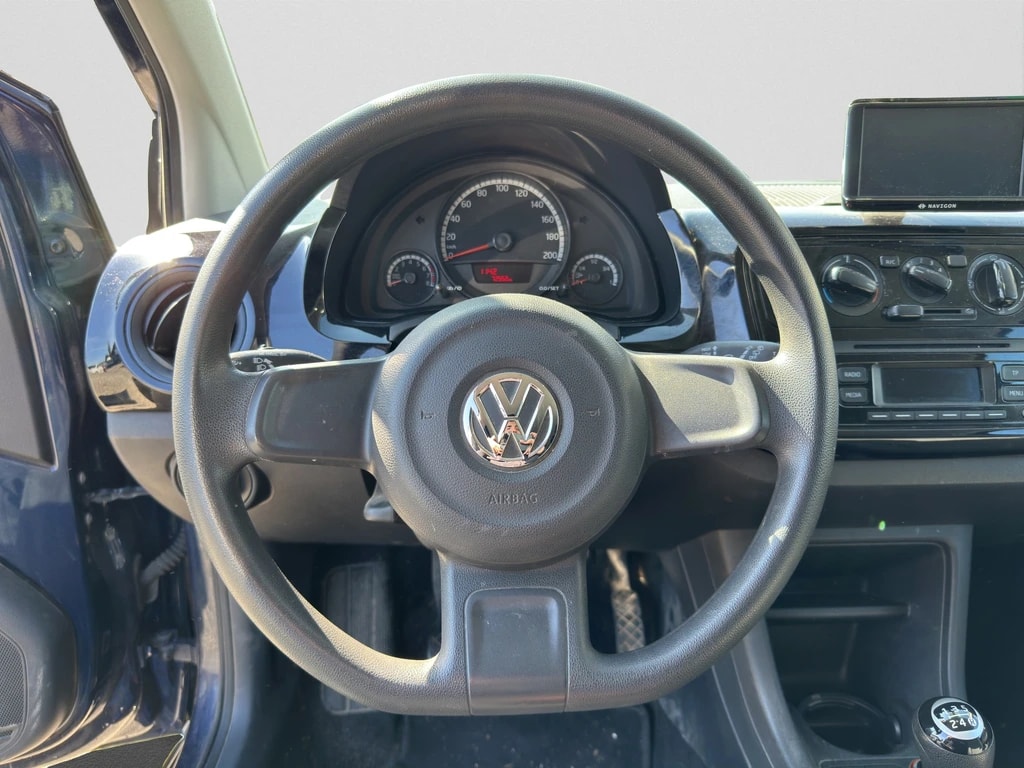VW Up 1.0 move up-image-8