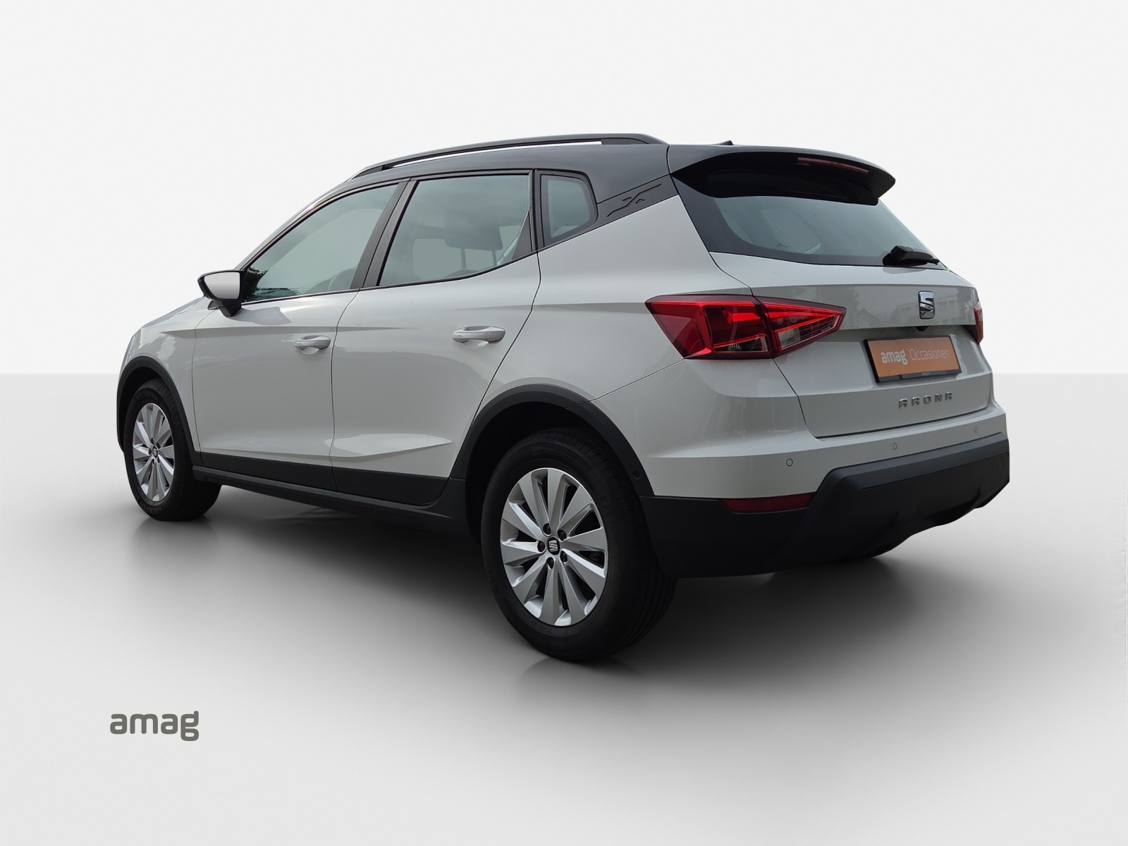 SEAT Arona 1.0 TSI Eco Style DSG-image-2