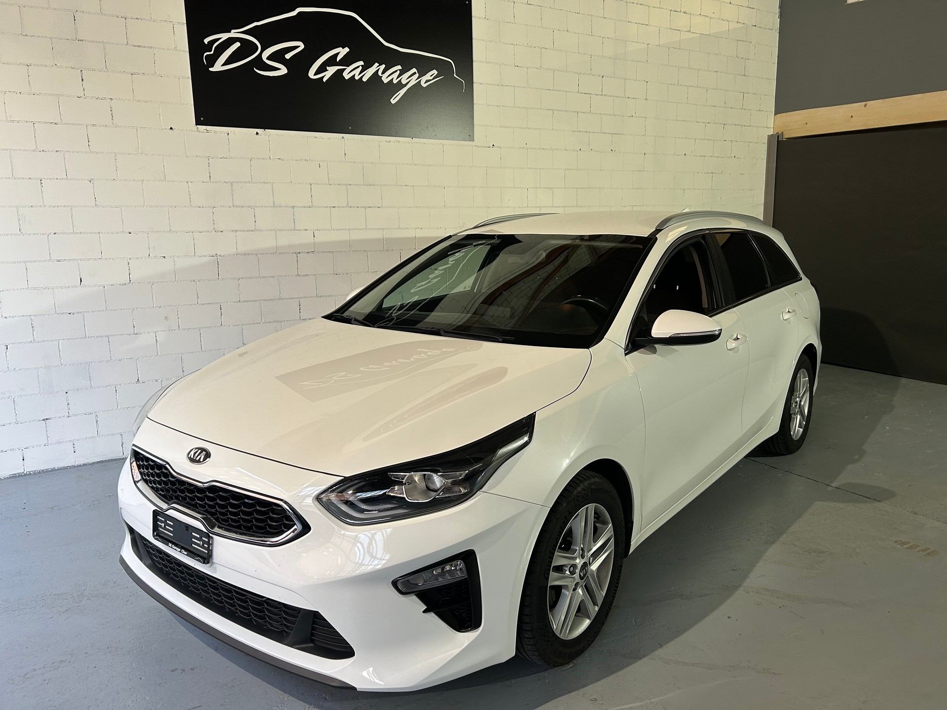 KIA Ceed Sportswagon 1.4 T-GDi Power 25 DCT-image-0
