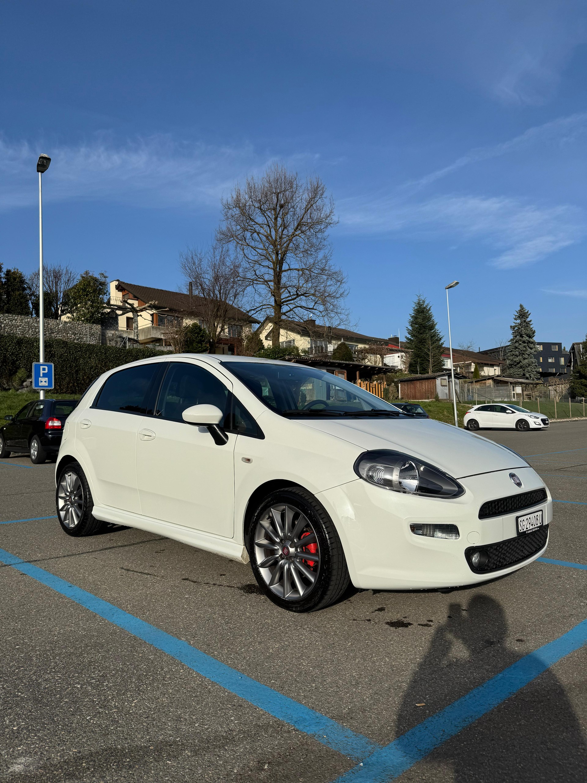 FIAT Punto 1.4 16V Turbo Sport-image-1