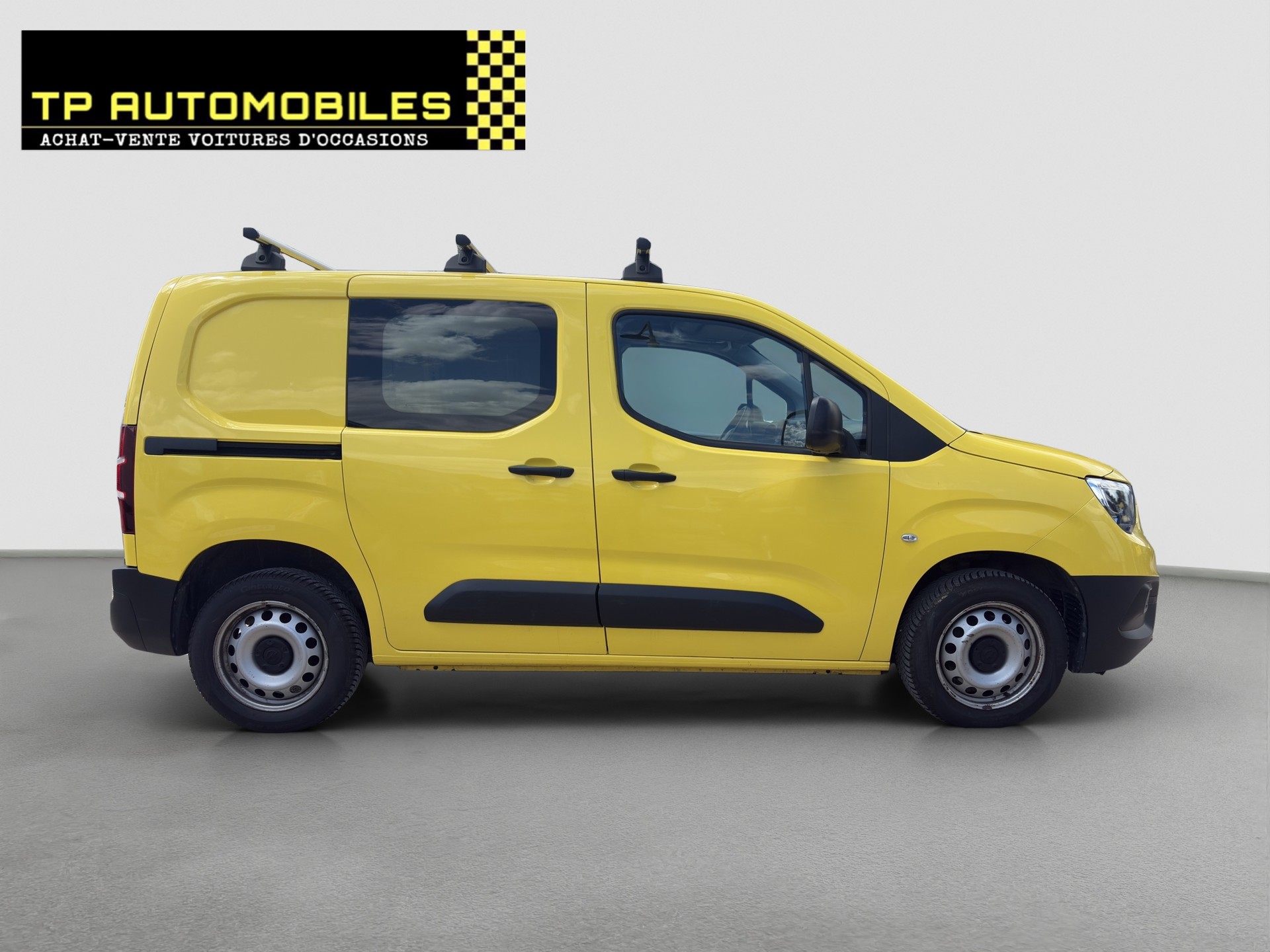OPEL Combo 1.5 Cargo Dynamic s/s Erhöhte Nutzlast-image-3