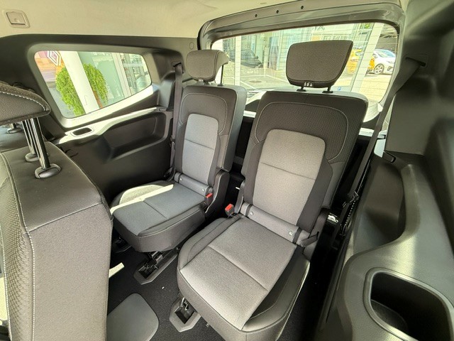 RENAULT Grand Kangoo Kombi 1.3 TCe 130 techno-image-7