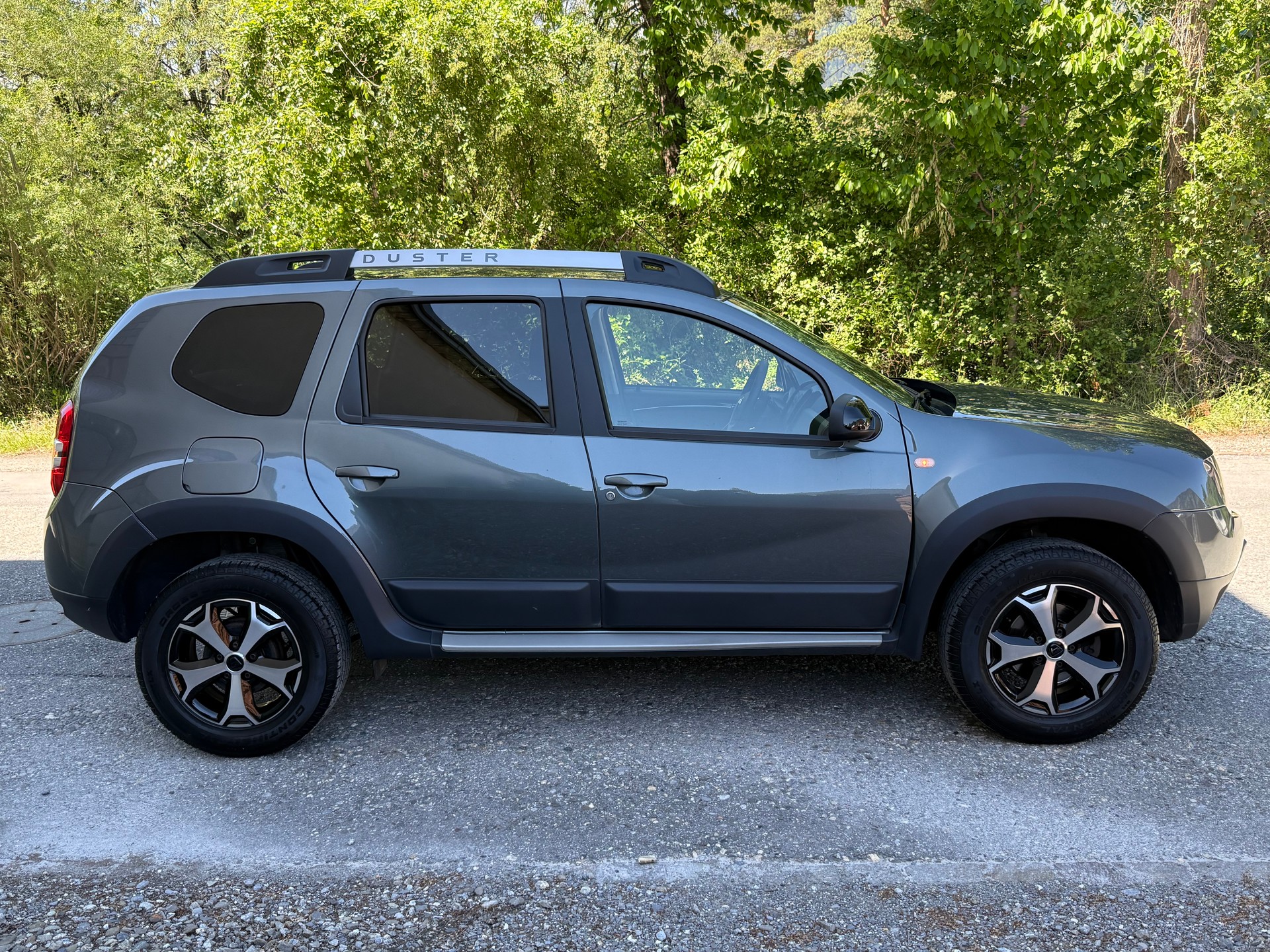 DACIA Duster 1.2 T Privilège 4x4-image-3