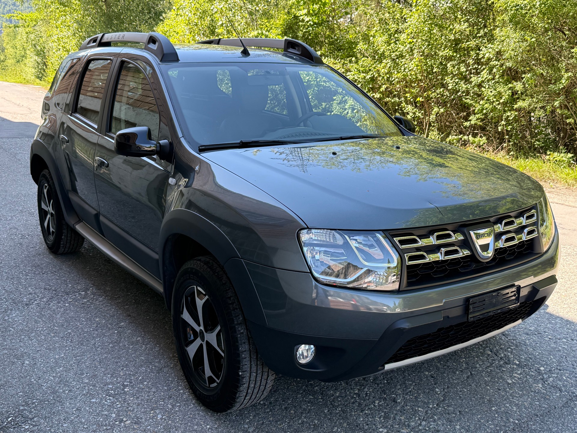 DACIA Duster 1.2 T Privilège 4x4-image-2