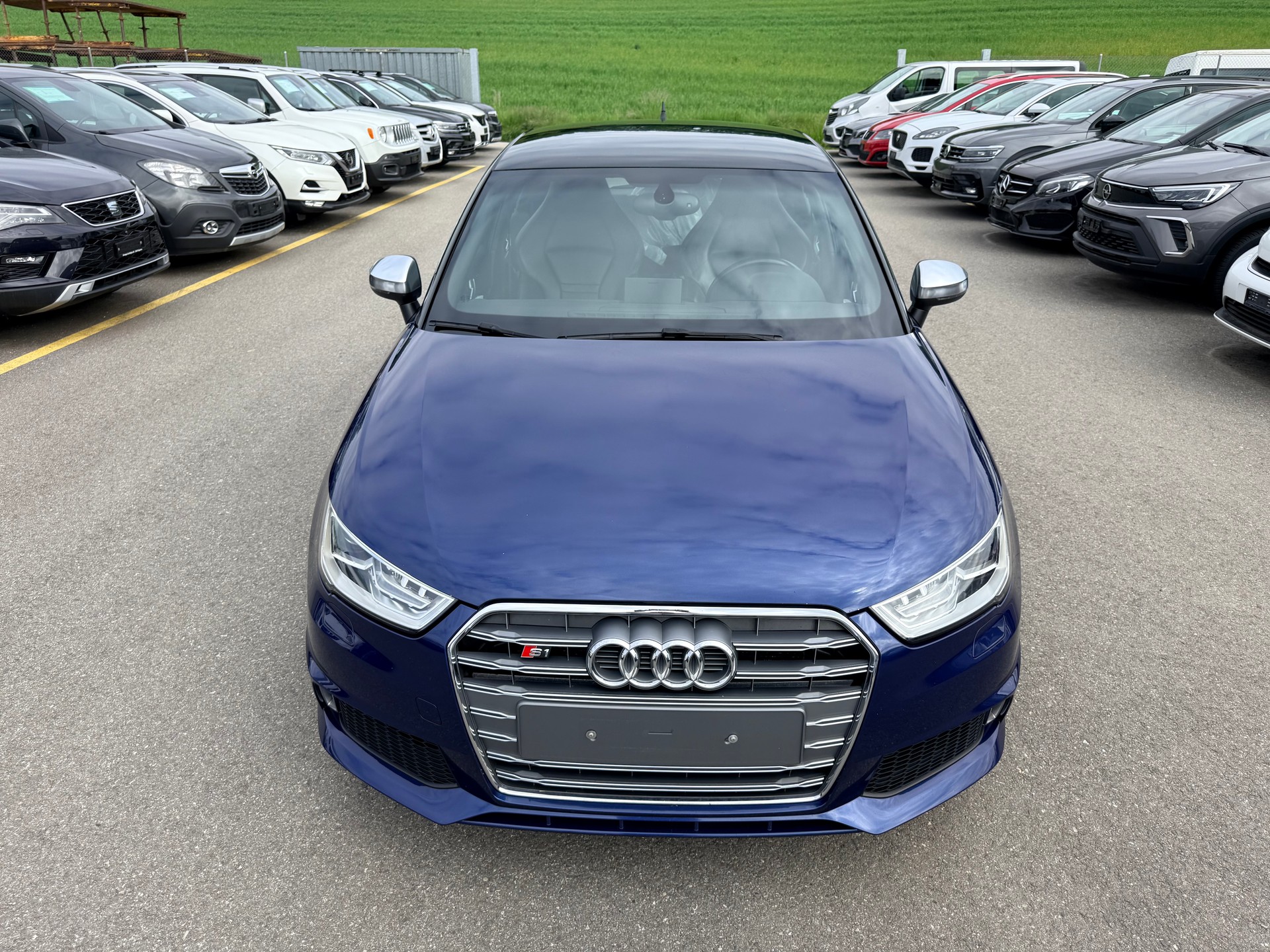 AUDI S1 Sportback 2.0 TFSI Sport quattro-image-5