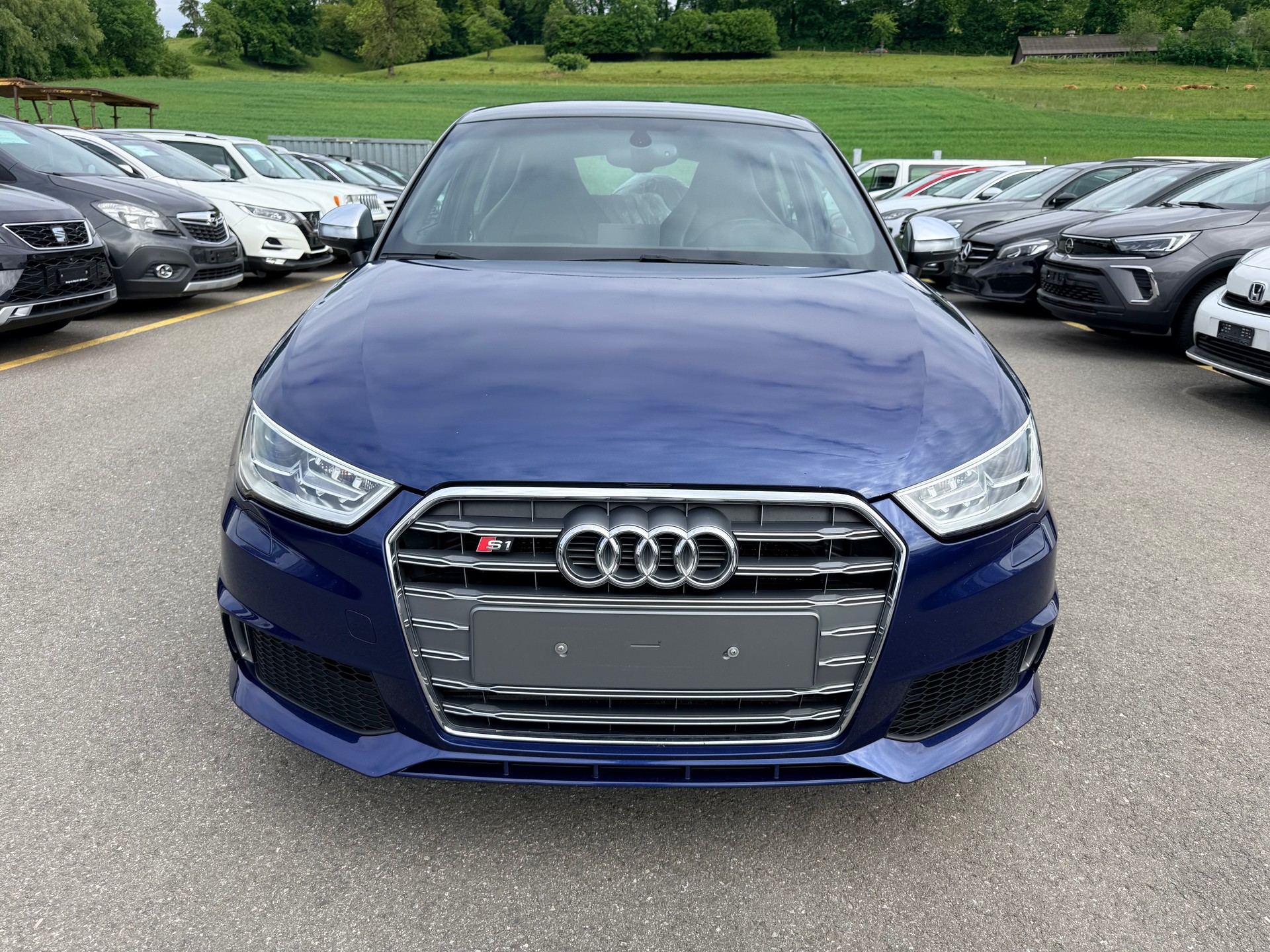 AUDI S1 Sportback 2.0 TFSI Sport quattro-image-4