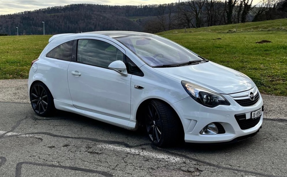 OPEL Corsa 1.6 T OPC Nürburgring Ed.-image-1