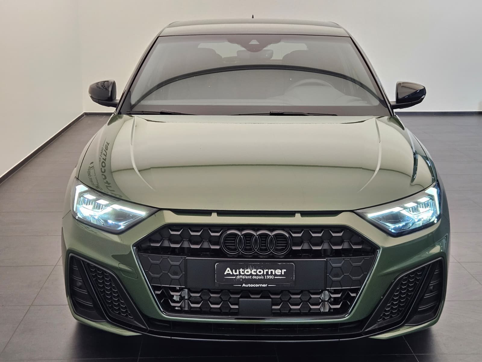 AUDI A1 Sportback 30 TFSI S Line Attraction S-tronic-image-3