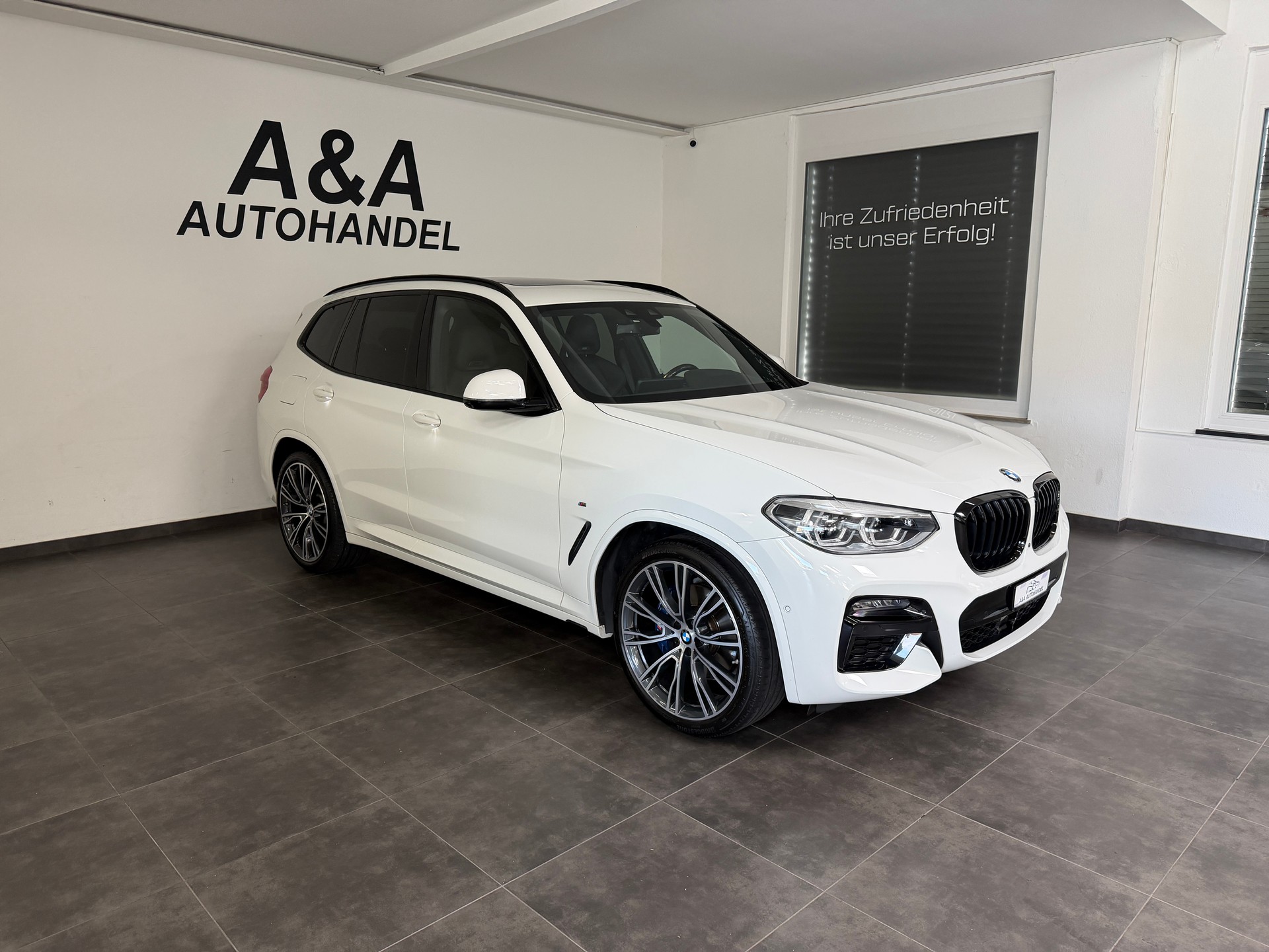BMW X3 M40d Individual Steptronic-image-0