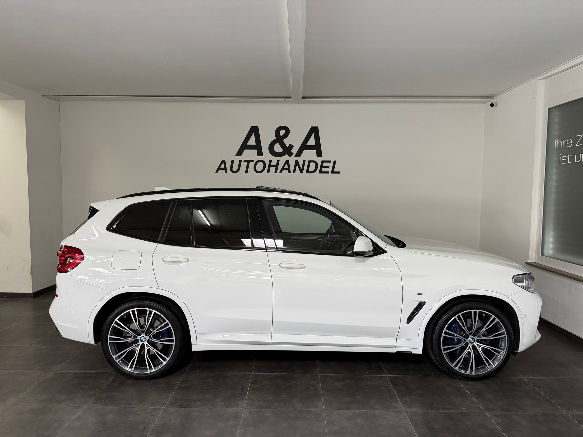 BMW X3 M40d Individual Steptronic-image-2