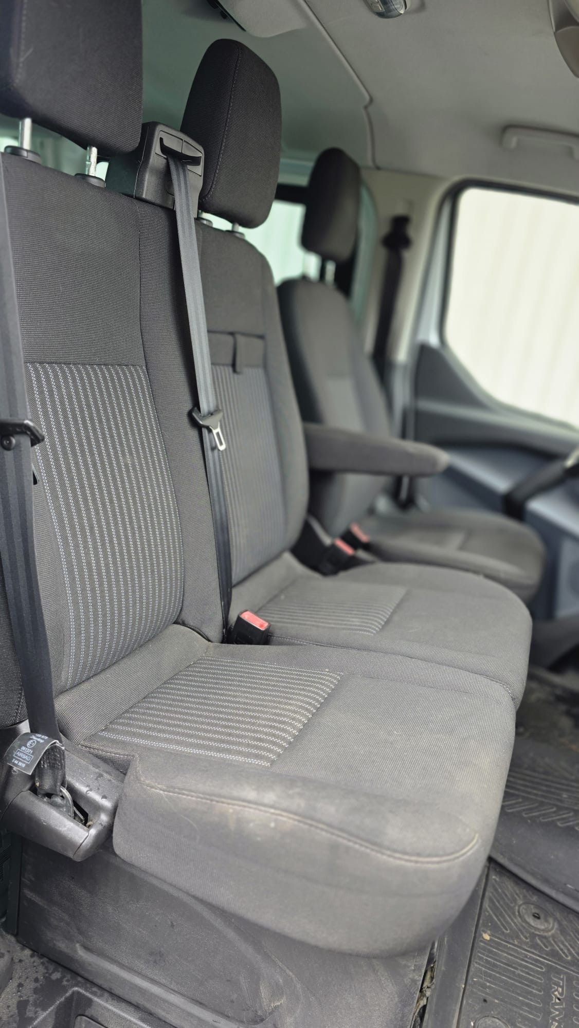 FORD Transit Custom 300 L1H1 Trend-image-9