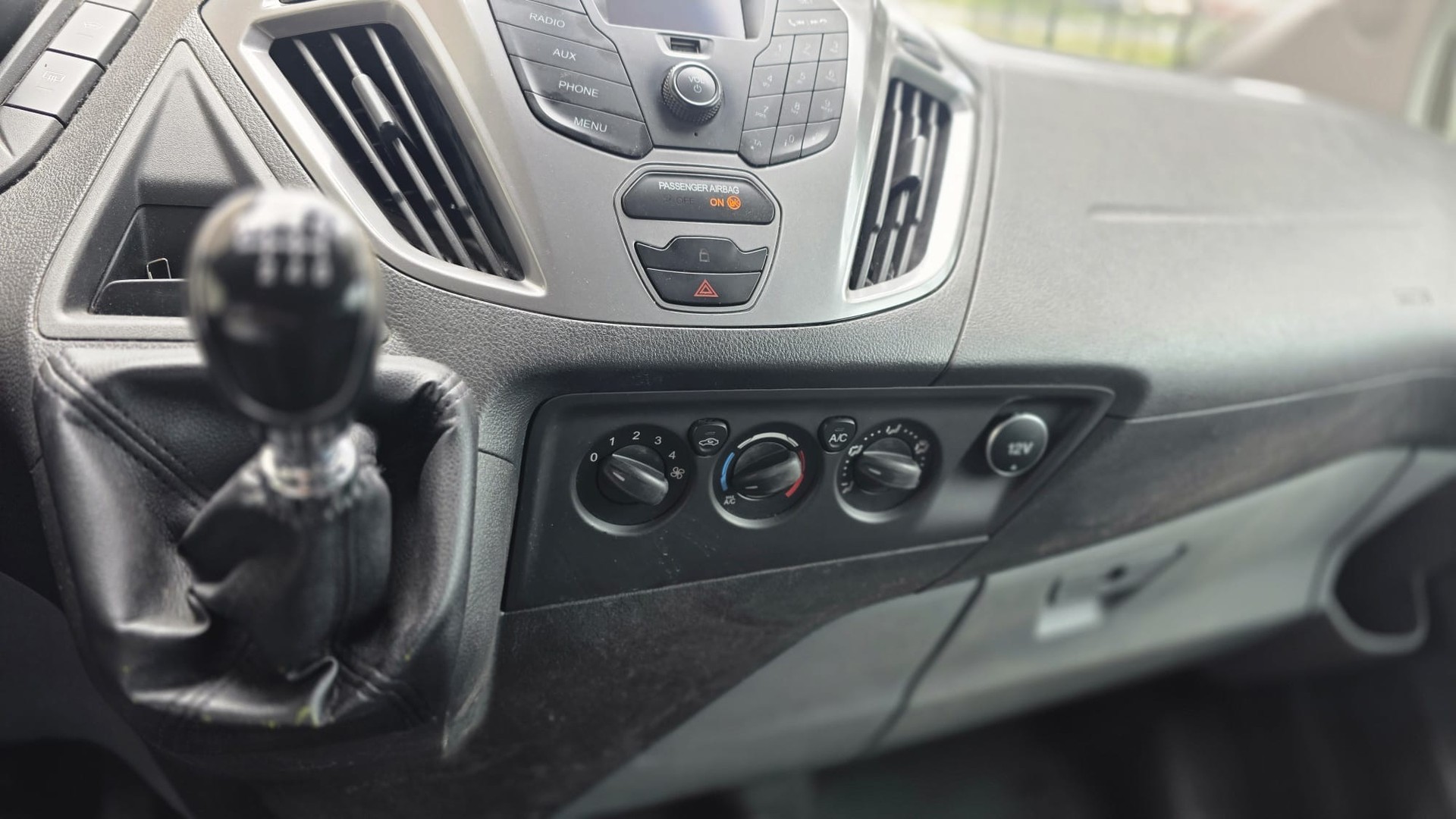 FORD Transit Custom 300 L1H1 Trend-image-12
