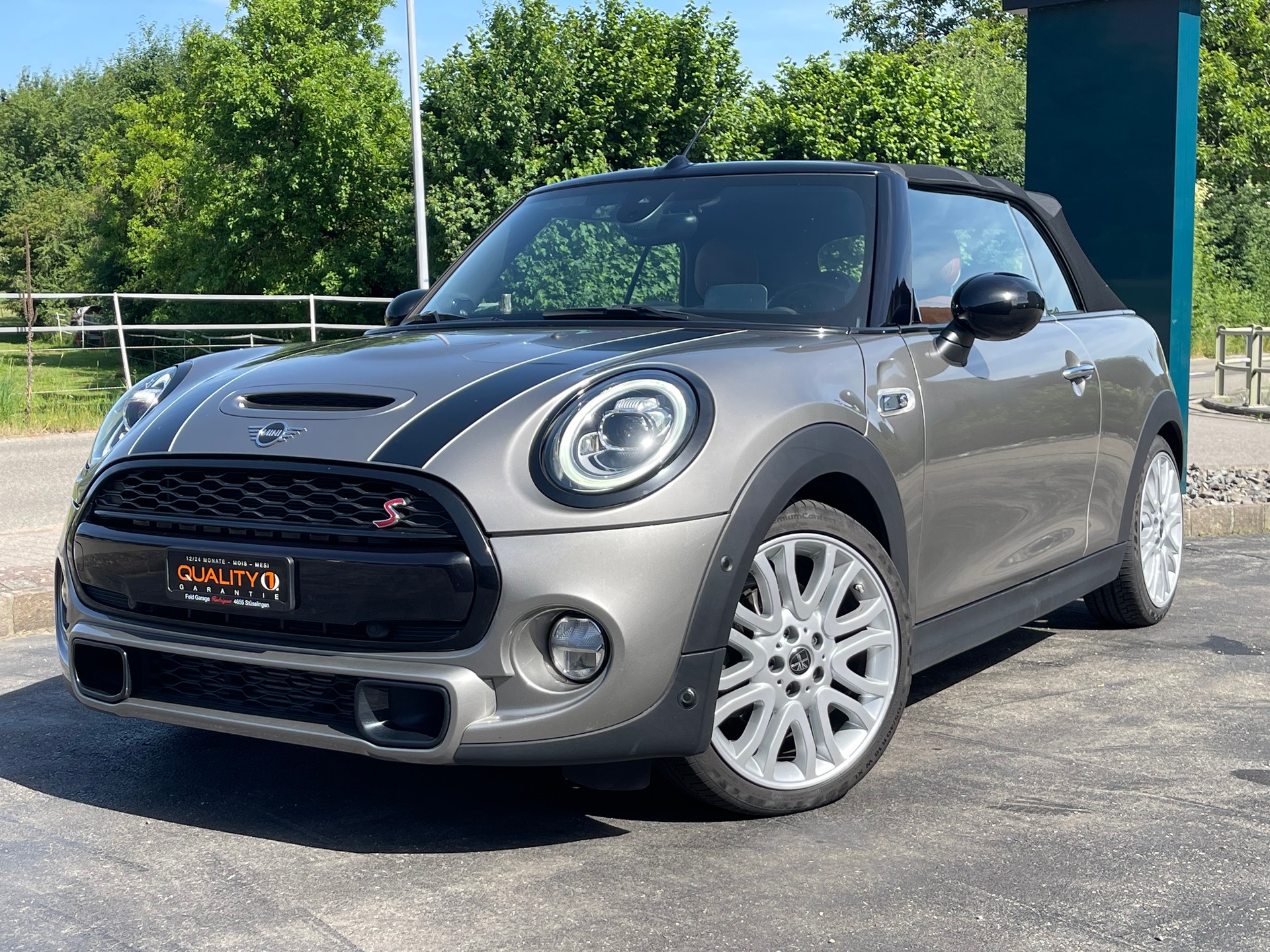 MINI Cooper SD Cabriolet Steptronic-showroom-element-1