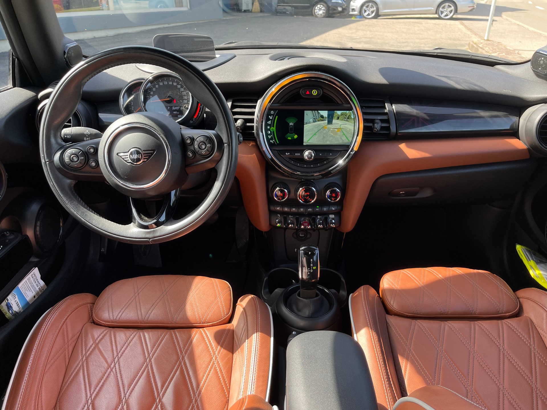 MINI Cooper SD Cabriolet Steptronic-image-6