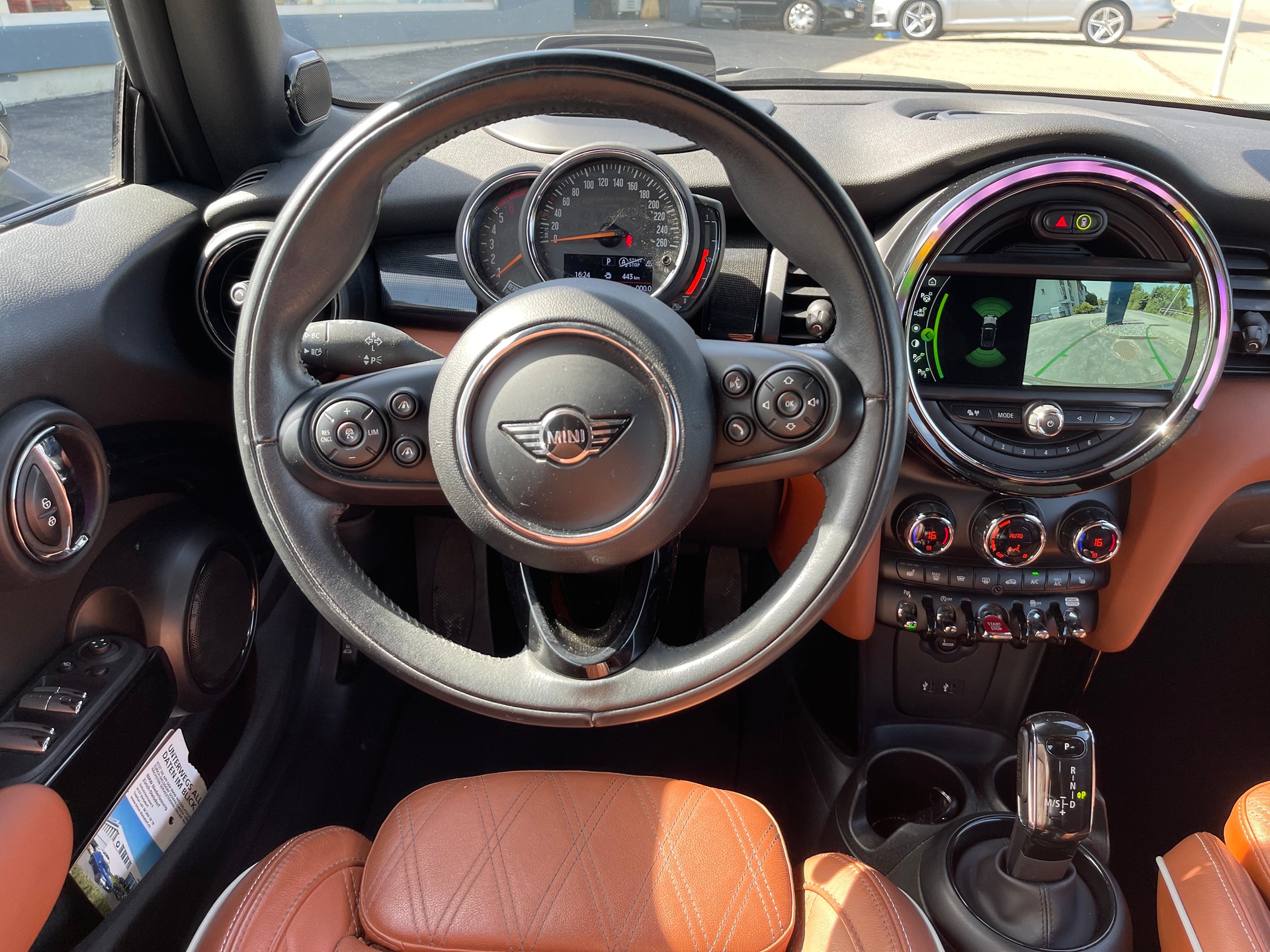 MINI Cooper SD Cabriolet Steptronic-image-5