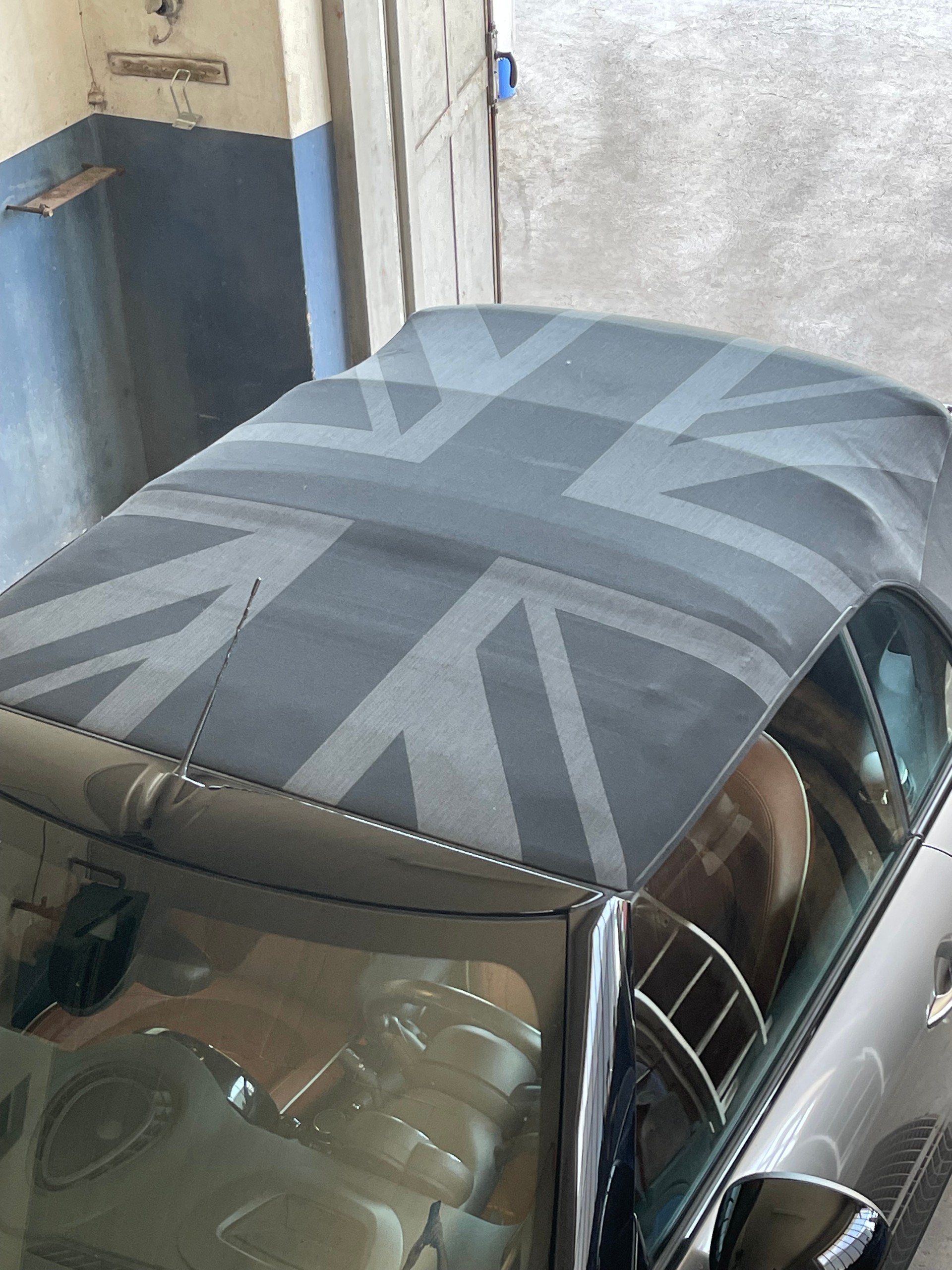 MINI Cooper SD Cabriolet Steptronic-image-14