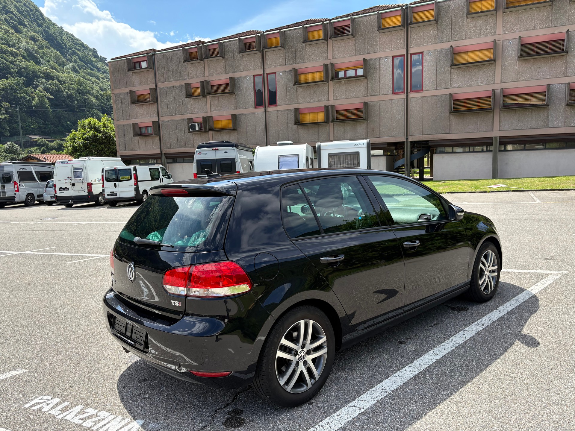 VW Golf 1.4 TSI Highline-image-3