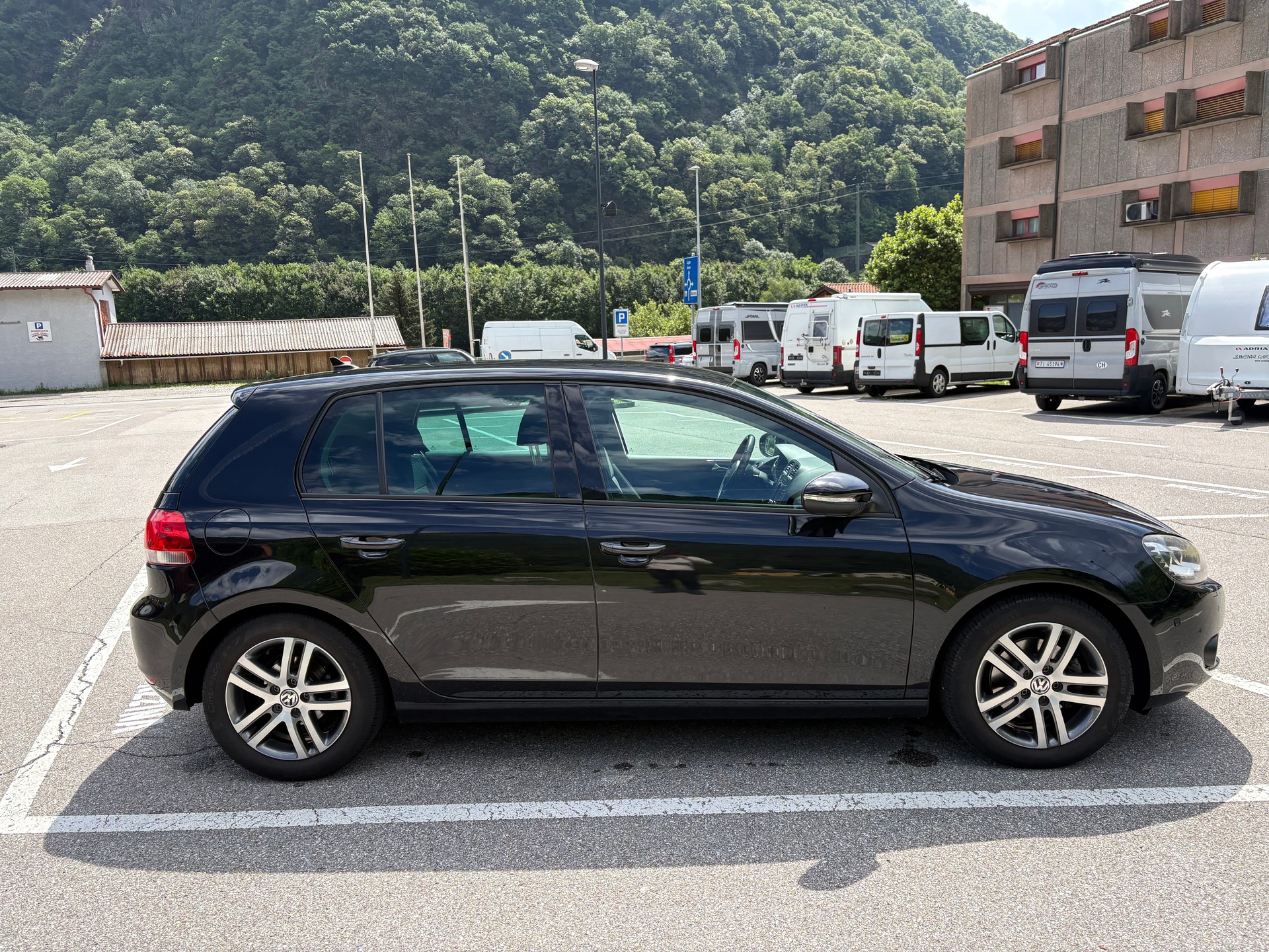 VW Golf 1.4 TSI Highline-image-2