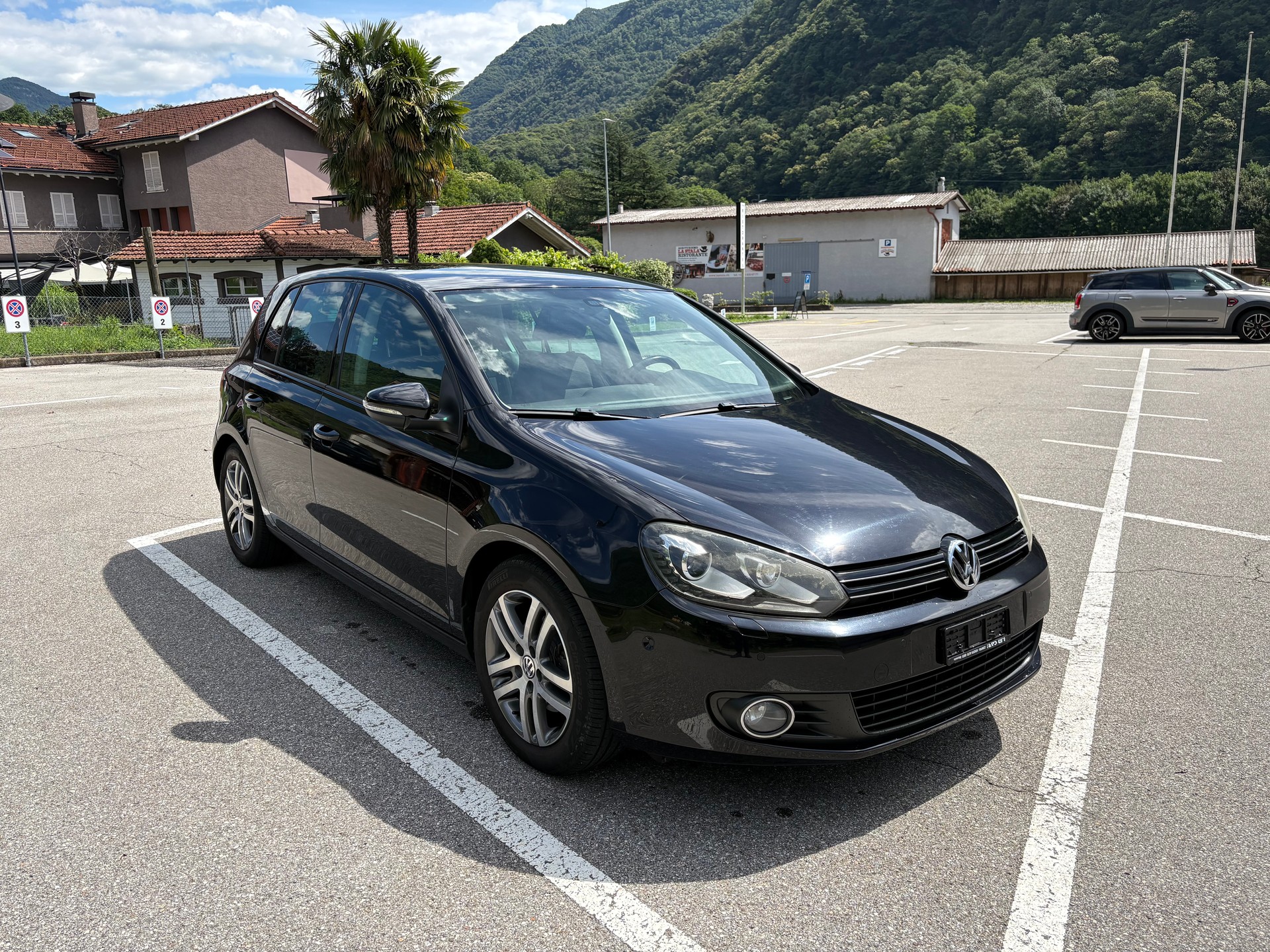 VW Golf 1.4 TSI Highline-image-0