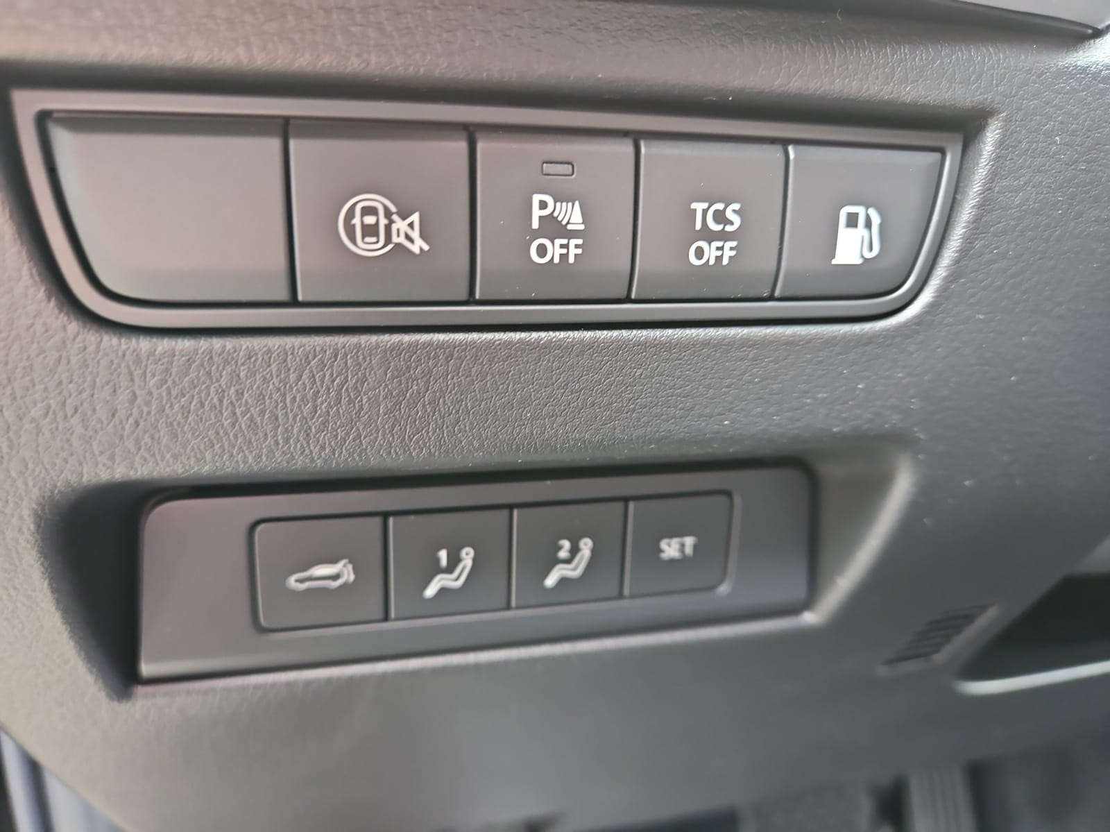 MAZDA CX-80 e-Skyactiv PHEV 327 AWD Homura Plus-image-13