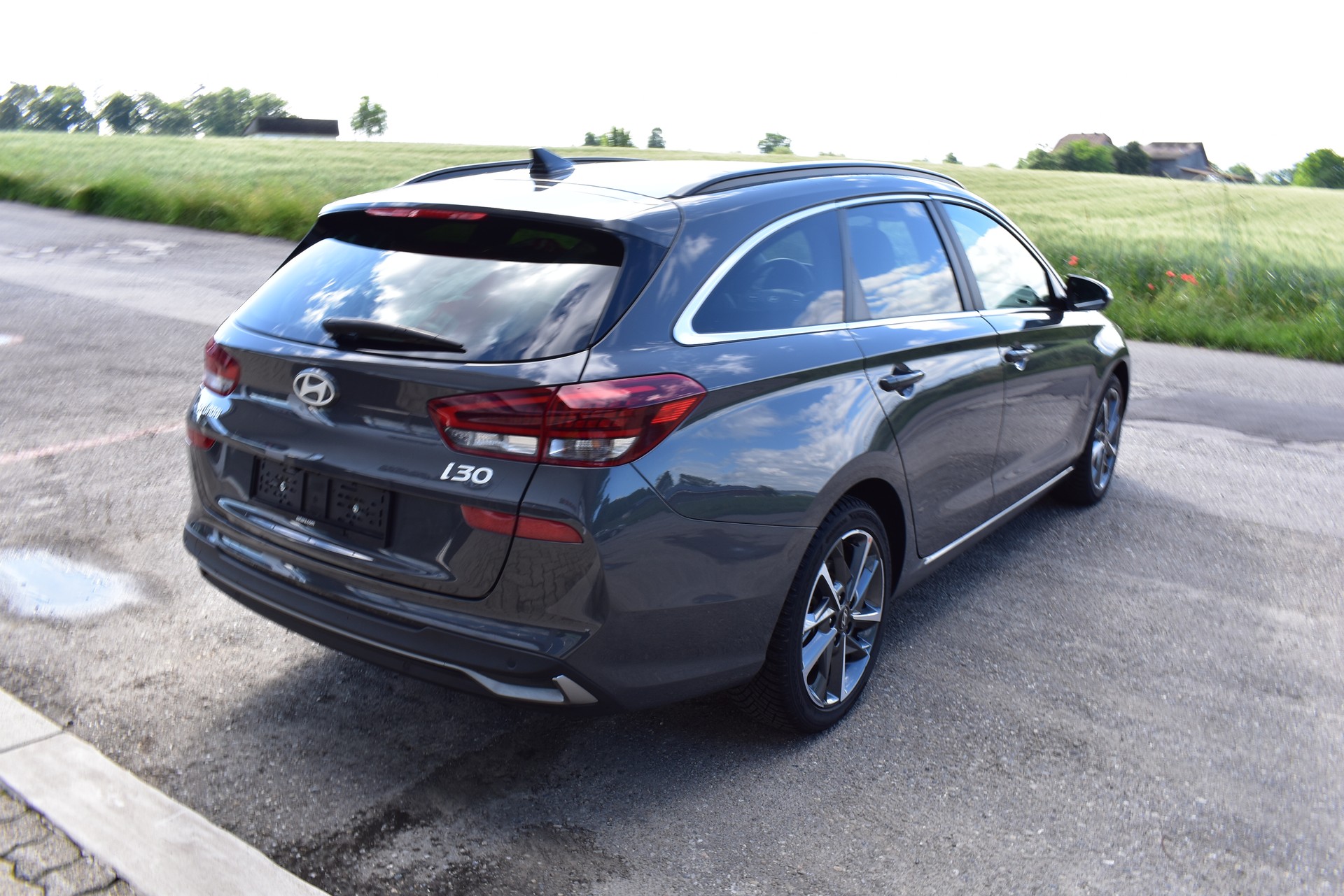 HYUNDAI i30 Wagon 1.5 T-GDi Vertex 48V MH DCT-image-3