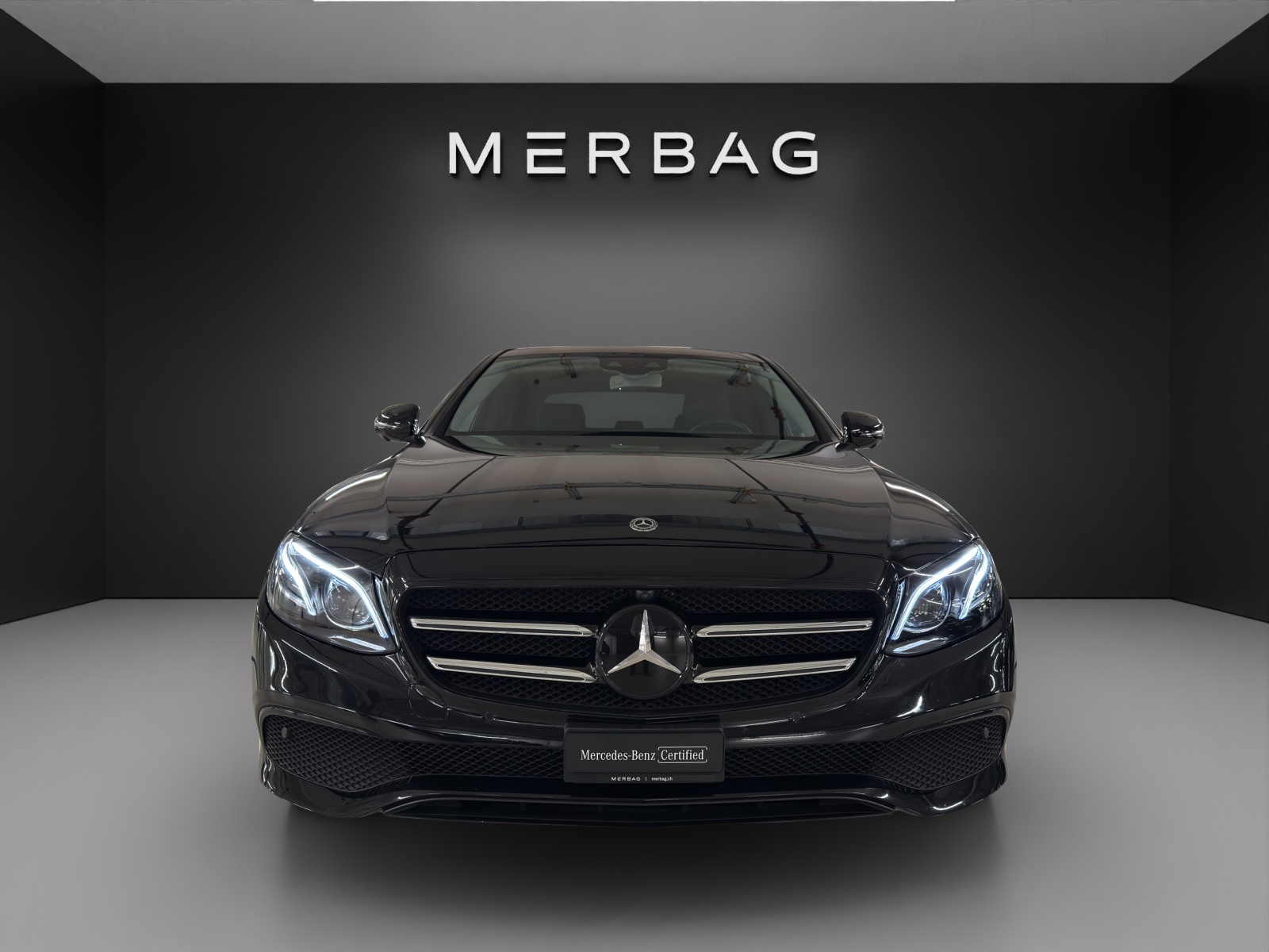 MERCEDES-BENZ E 200 Avantgarde 4Matic 9G-Tronic-image-1