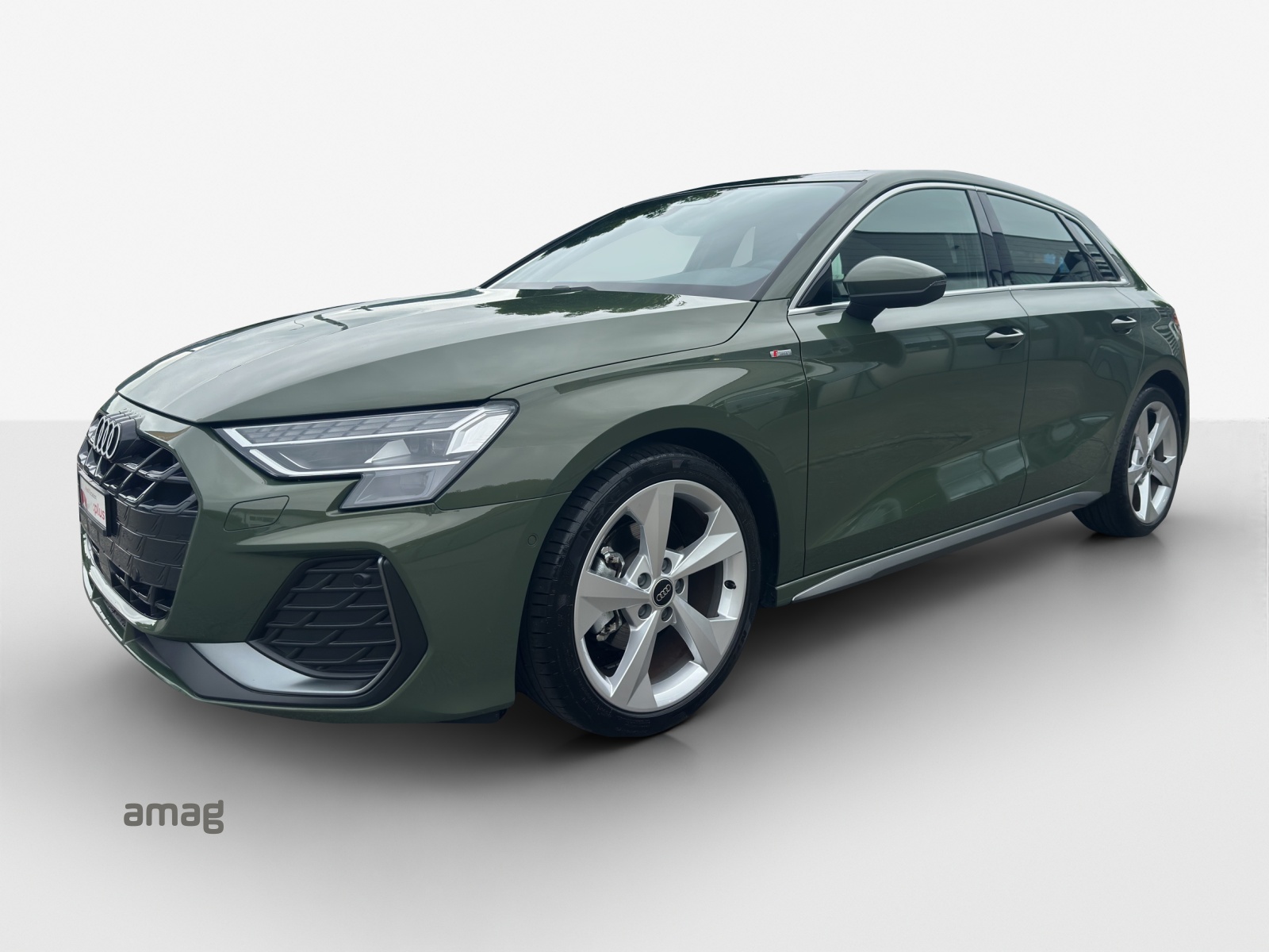 AUDI A3 Sportback TFSI 110 kW S line S tronic-image-0