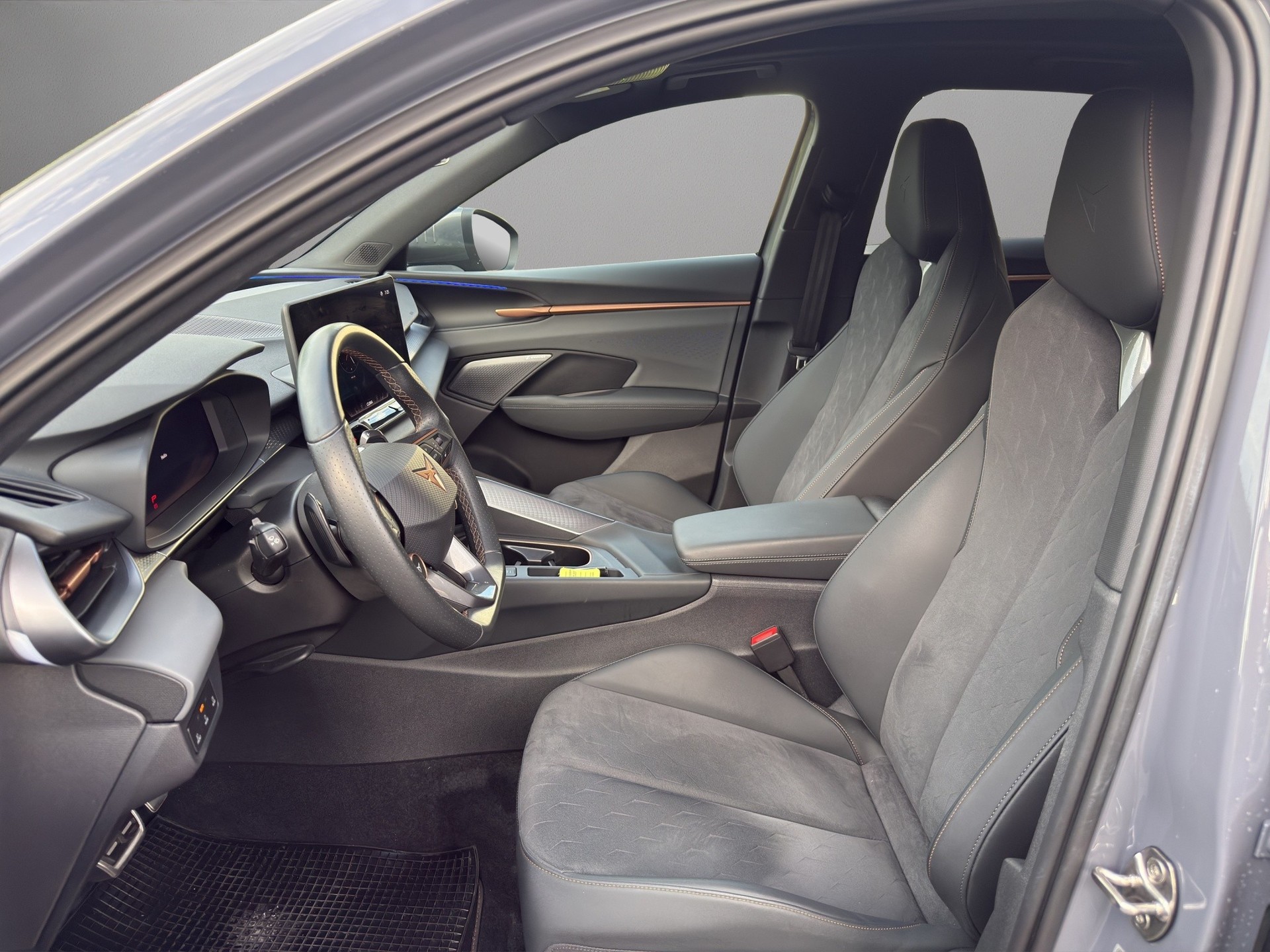 CUPRA Terramar 2.0 TSI DSG 4Drive VZ-image-4