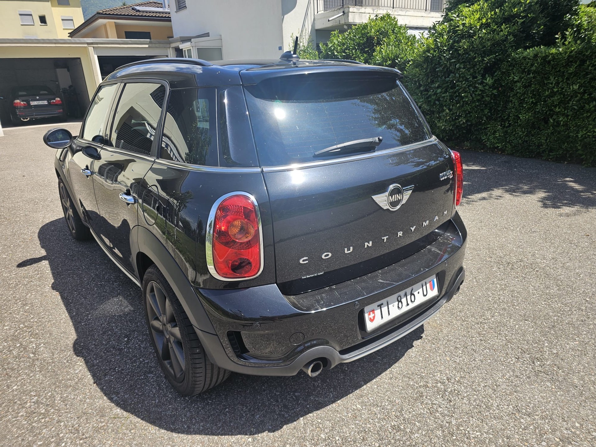 MINI Countryman Cooper S ALL4 Snowhill-image-5
