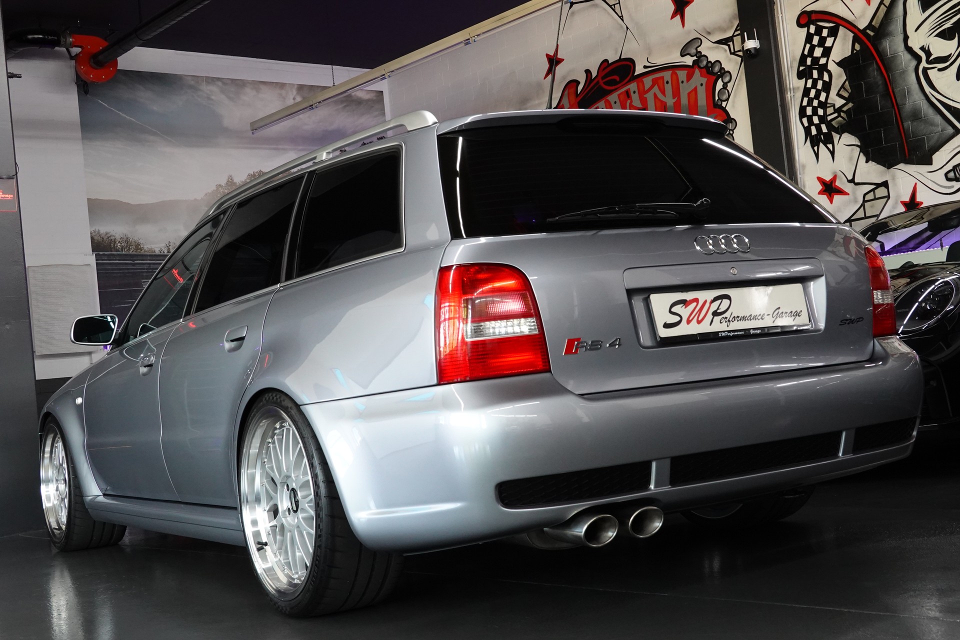 AUDI RS4 AVANT QUATTRO CH-FZ ERST BESITZ ERST 99tKM TRAUM ZUSTAND-image-13