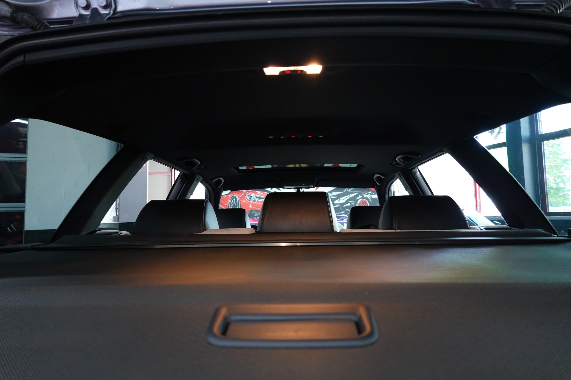AUDI RS4 AVANT QUATTRO CH-FZ ERST BESITZ ERST 99tKM TRAUM ZUSTAND-image-47
