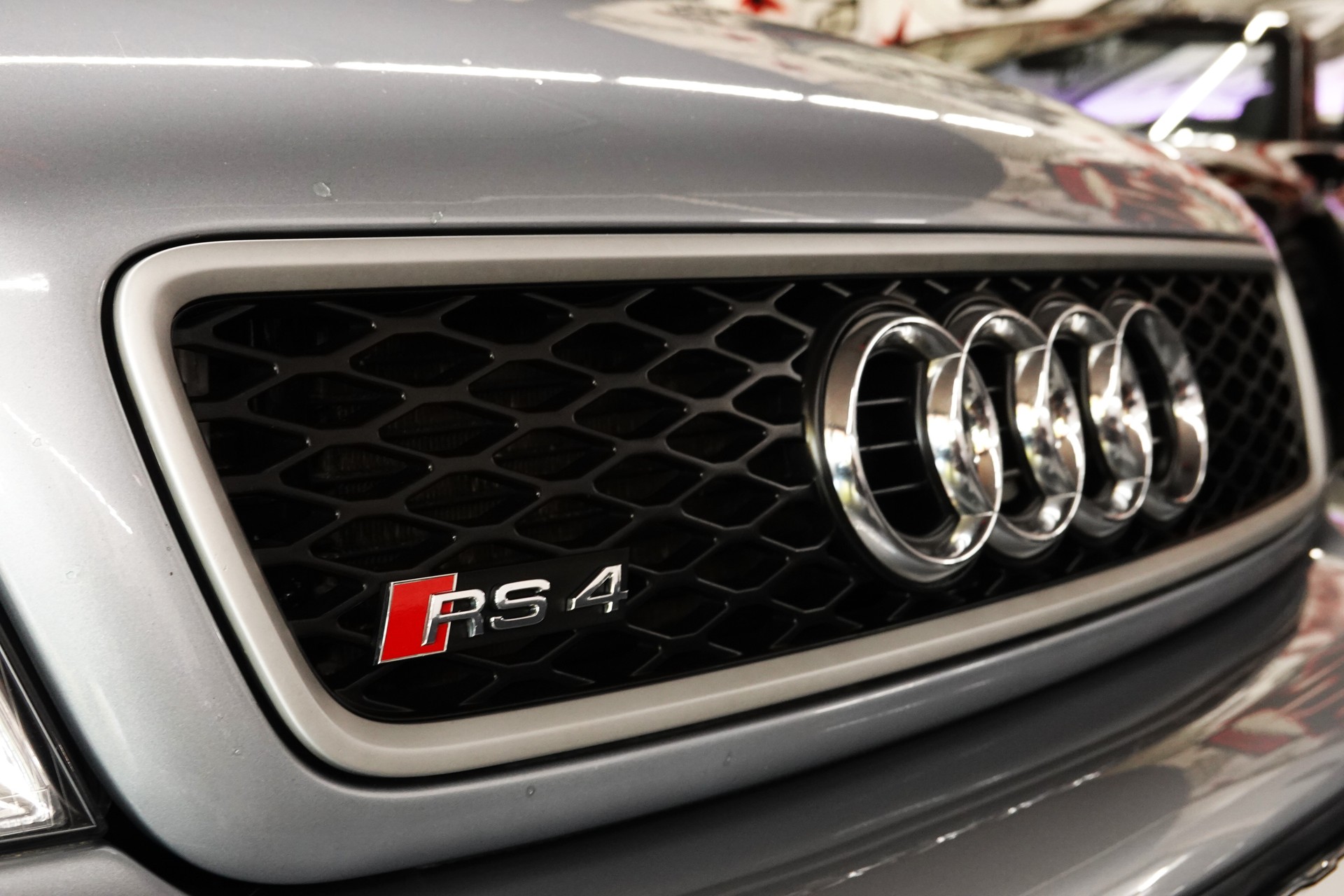 AUDI RS4 AVANT QUATTRO CH-FZ ERST BESITZ ERST 99tKM TRAUM ZUSTAND-image-25