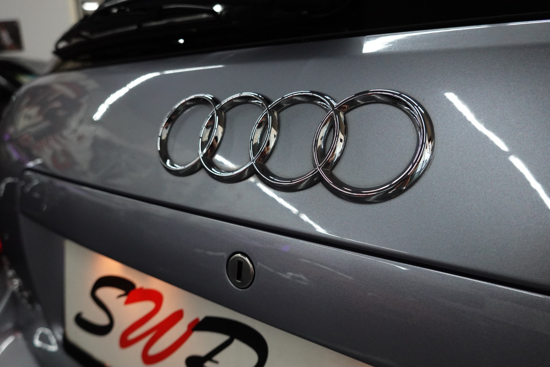 AUDI RS4 AVANT QUATTRO CH-FZ ERST BESITZ ERST 99tKM TRAUM ZUSTAND-image-49