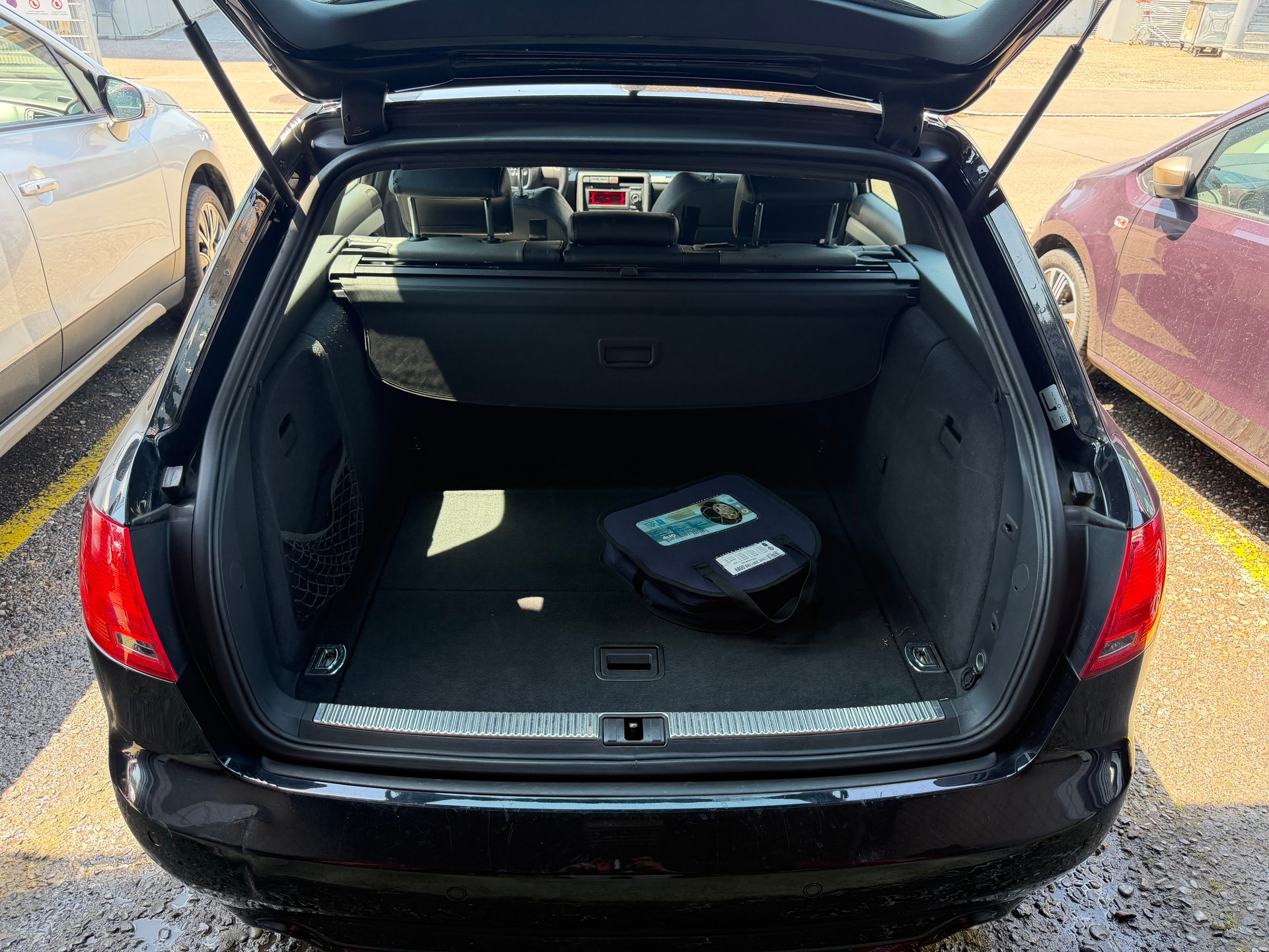 AUDI A4 Avant 3.0 V6 TDI quattro-image-9