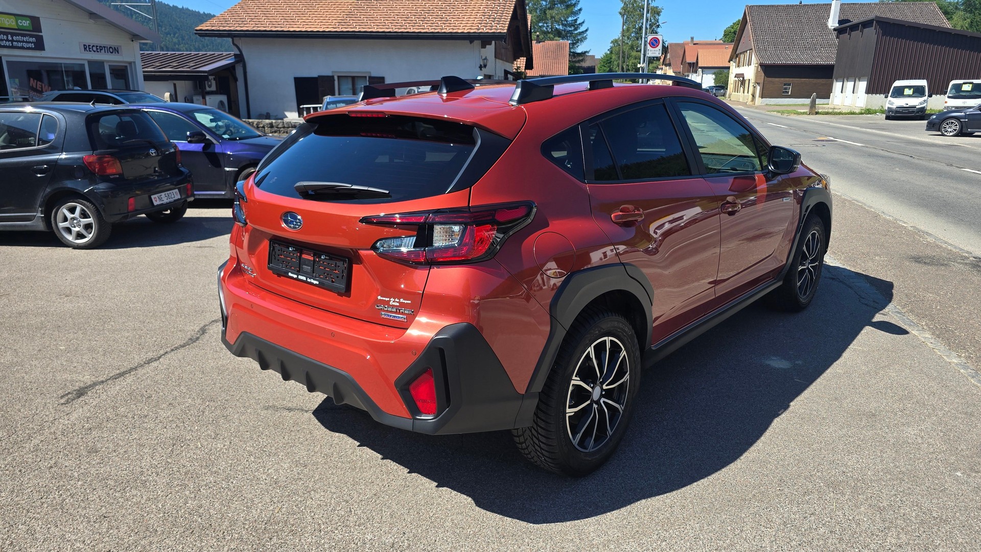 SUBARU Crosstrek 2.0i e-Boxer Swiss Plus-image-4