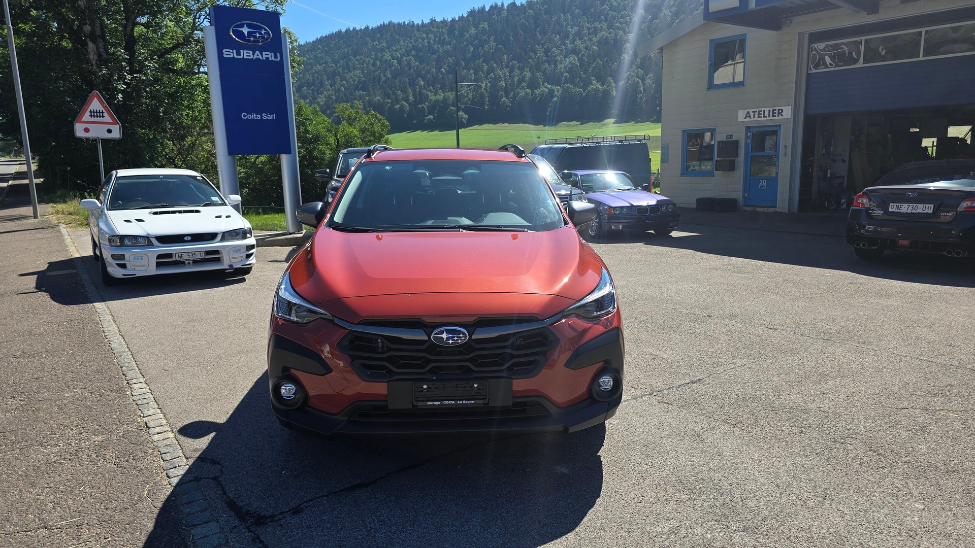 SUBARU Crosstrek 2.0i e-Boxer Swiss Plus-image-1