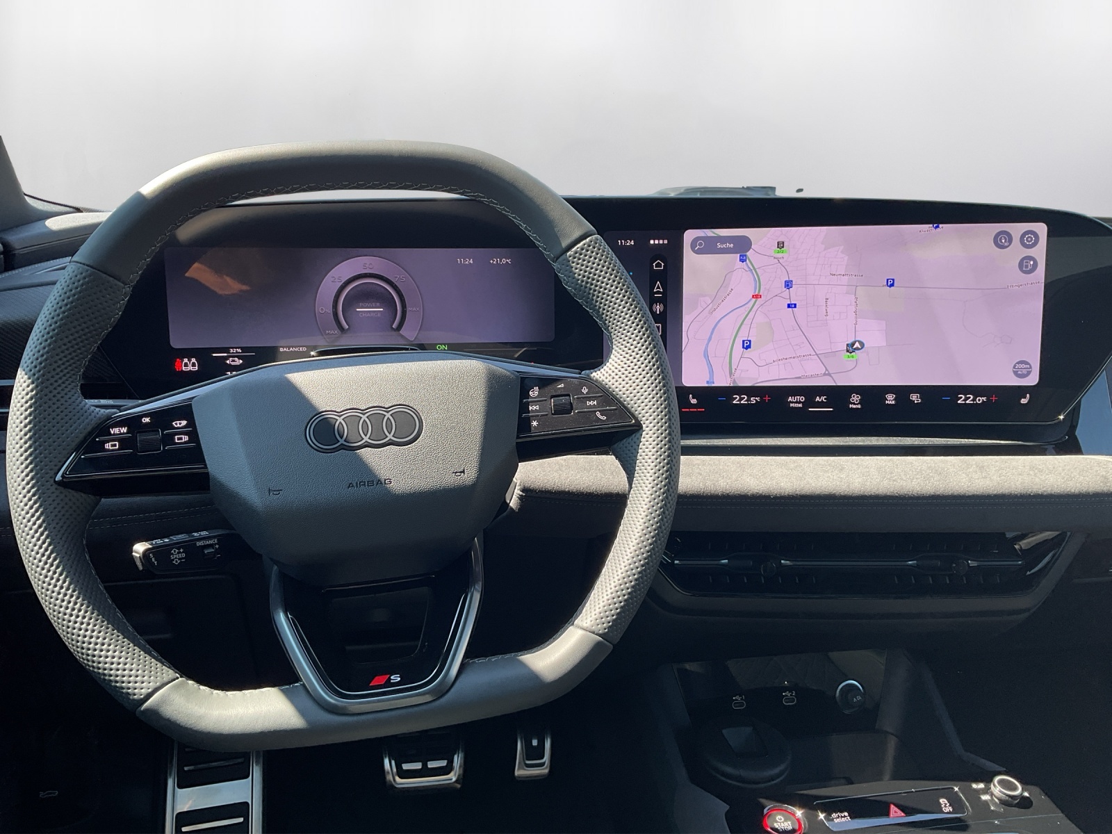 AUDI SQ6 e-tron quattro-image-6