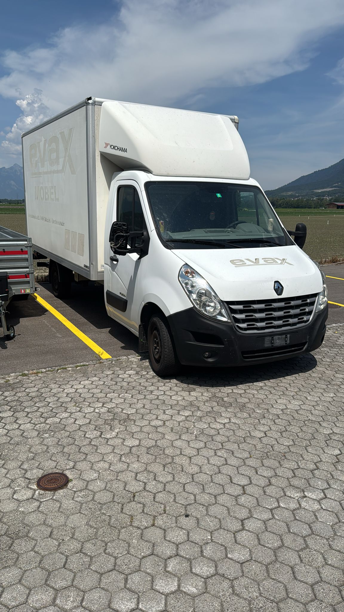 RENAULT Master T35 2.3dCi L3H1-image-1