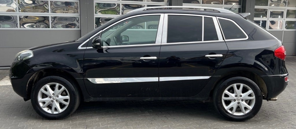 RENAULT Koleos 2.5 Expression 4x4-image-3