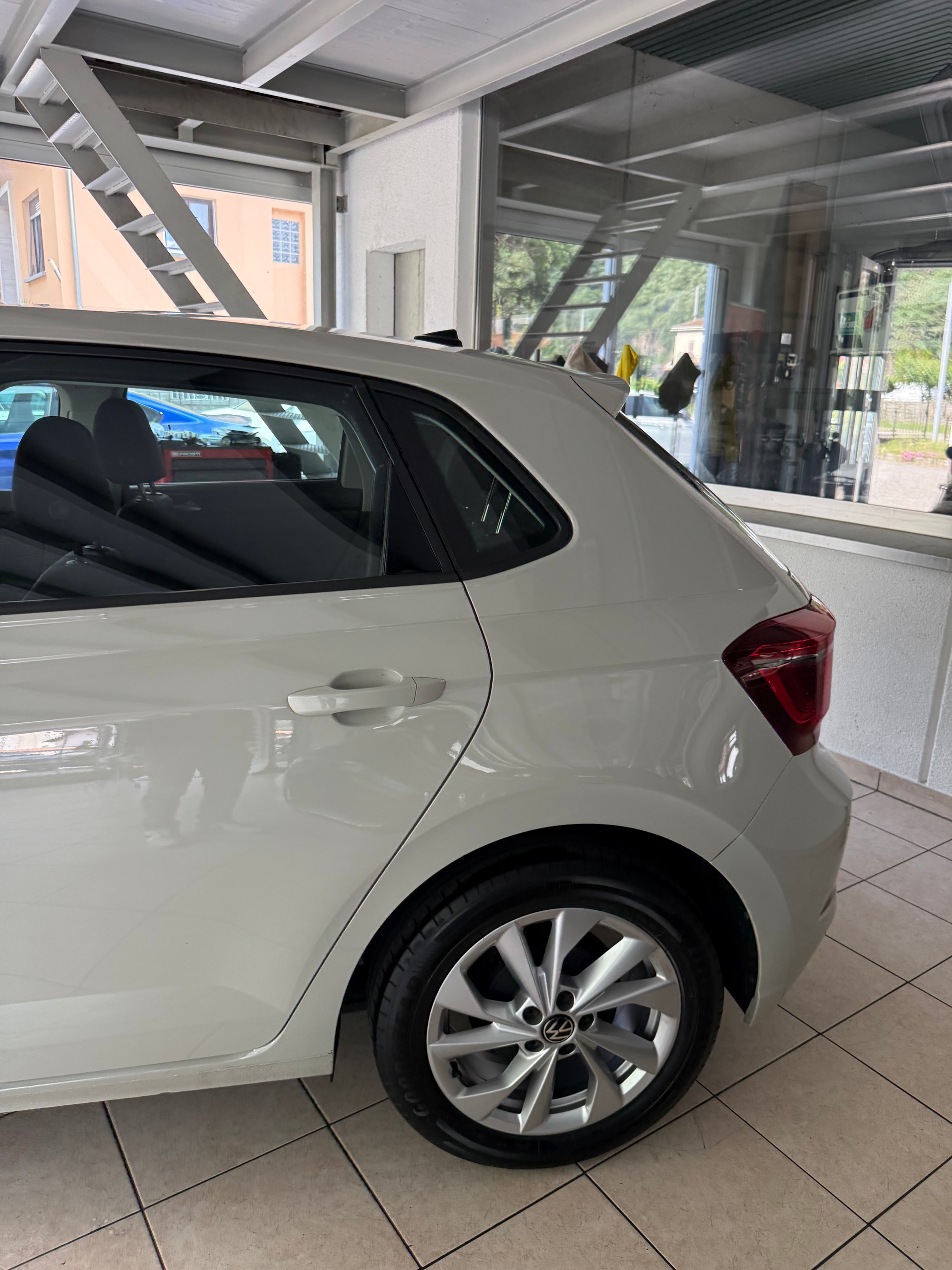 VW Polo 1.0 TSI Life DSG-image-3