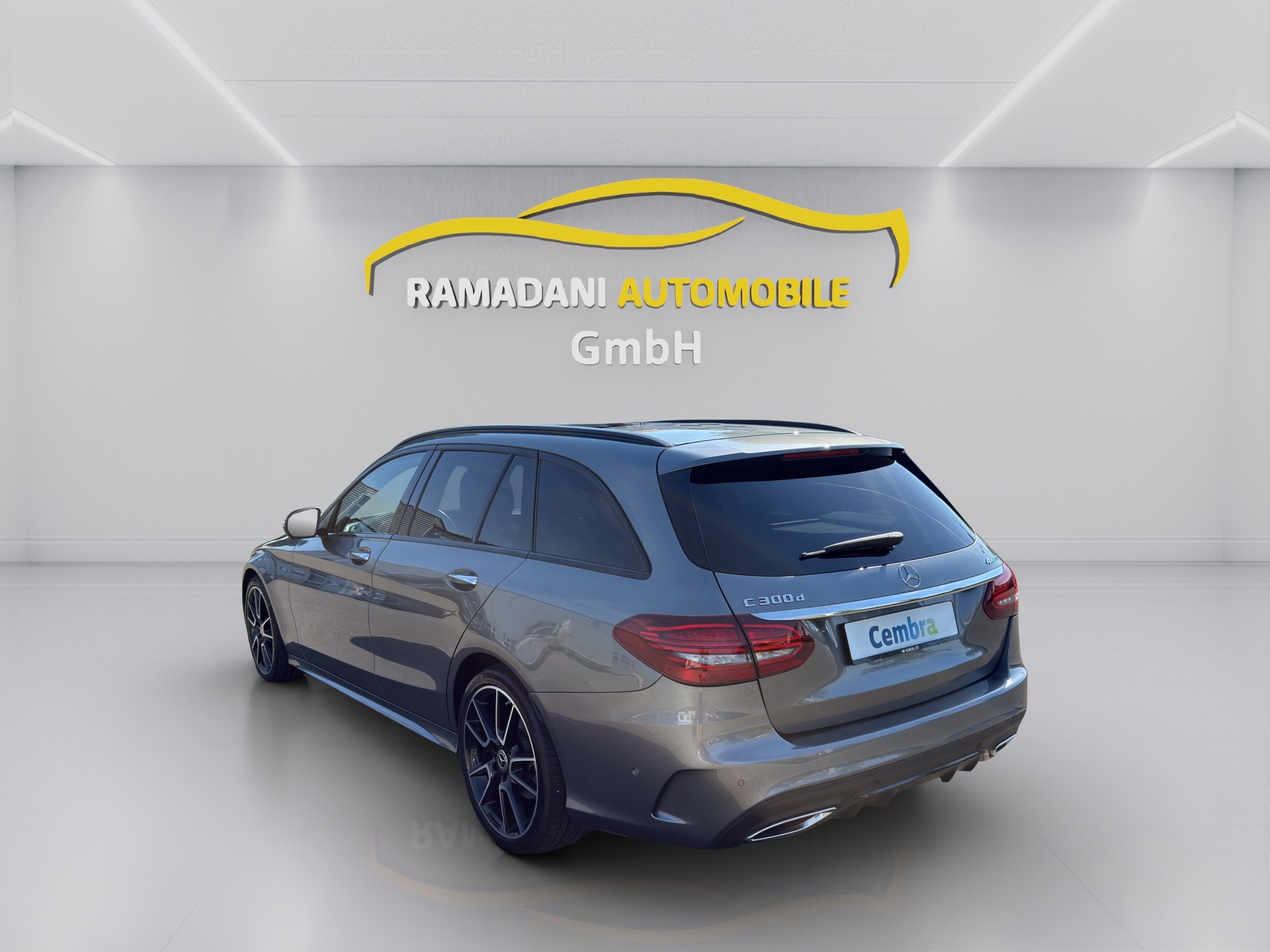 MERCEDES-BENZ C 300 d AMG Line 4Matic 9G-Tronic-image-5