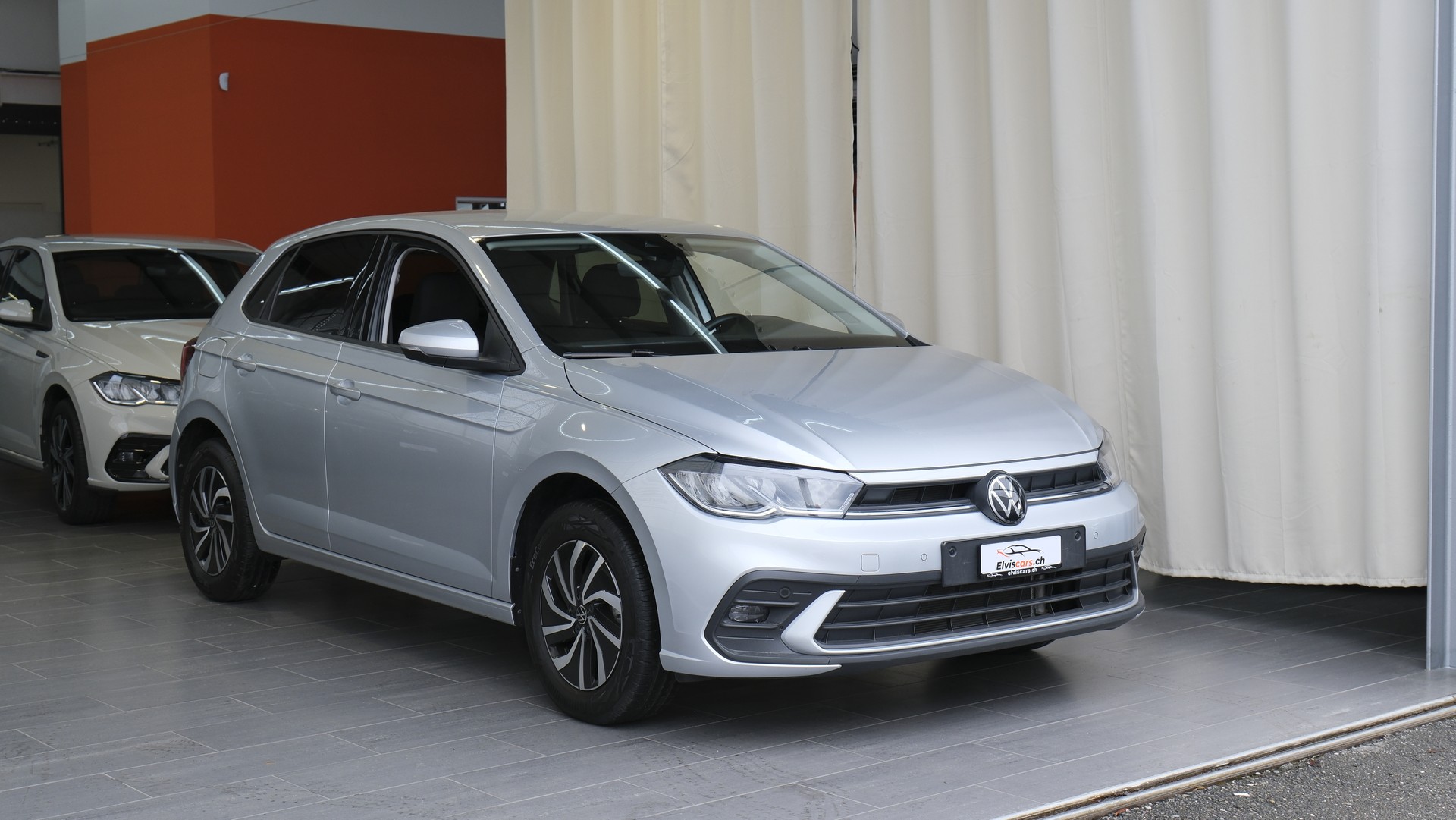 VW Polo 1.0 TSI Life DSG-image-1