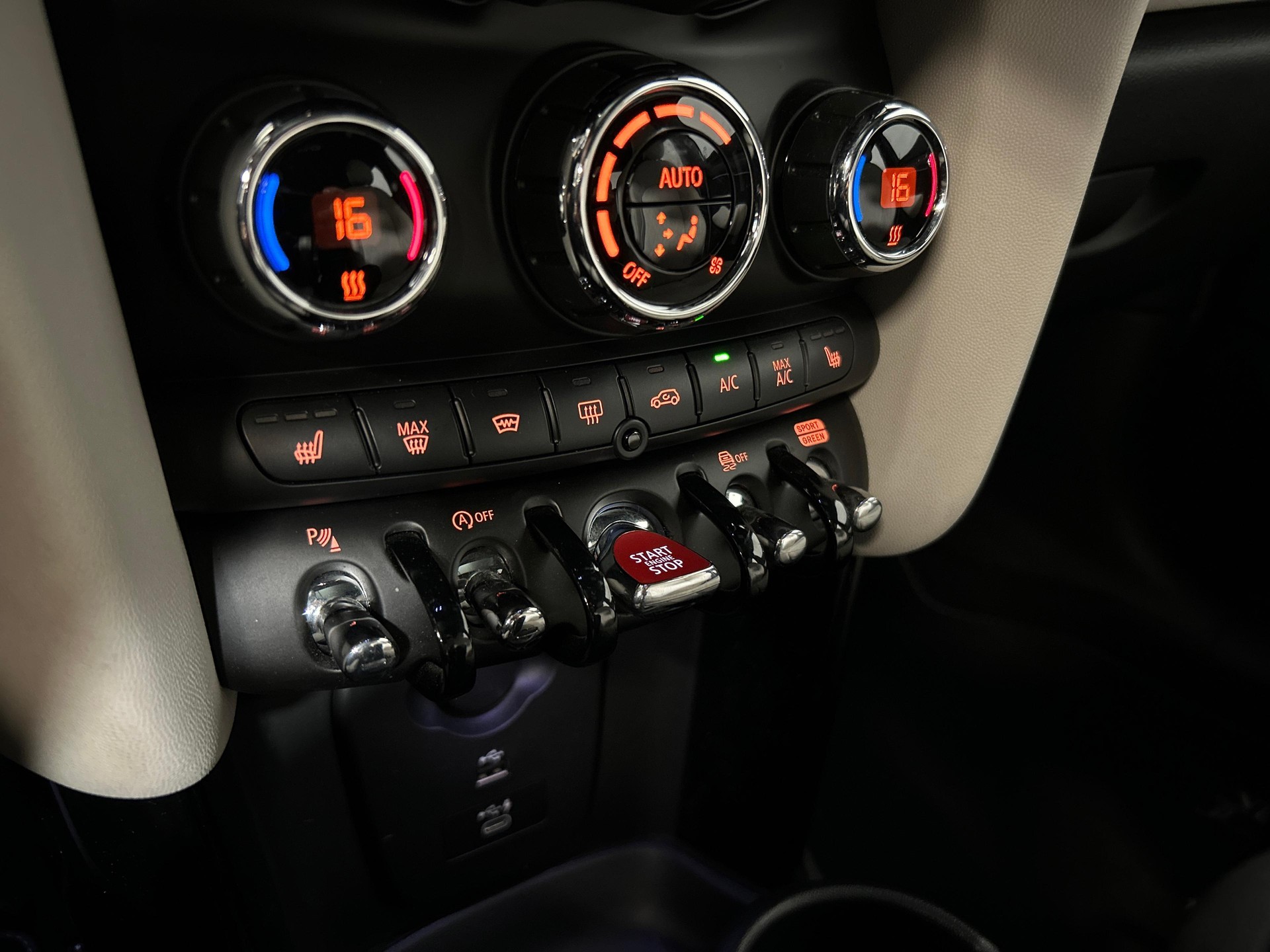 MINI F55 2.0i Cooper S SDKG-image-14