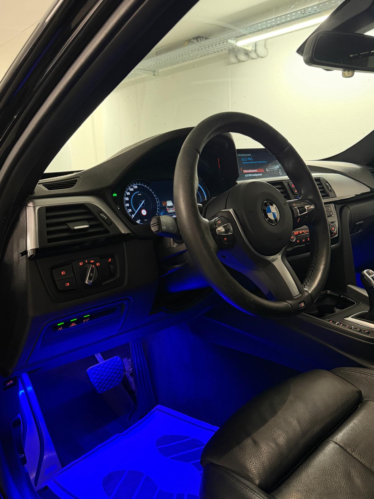 BMW 320d xDrive Touring Edition M Sport Steptronic-image-7